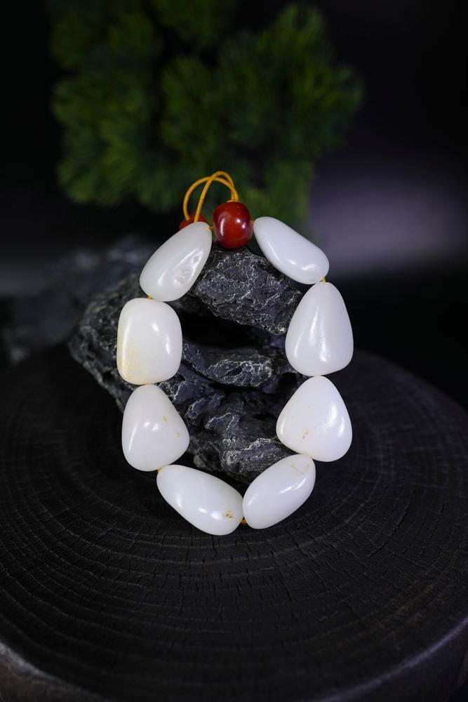 新疆和田玉一级白玉籽料手串（yc229706）