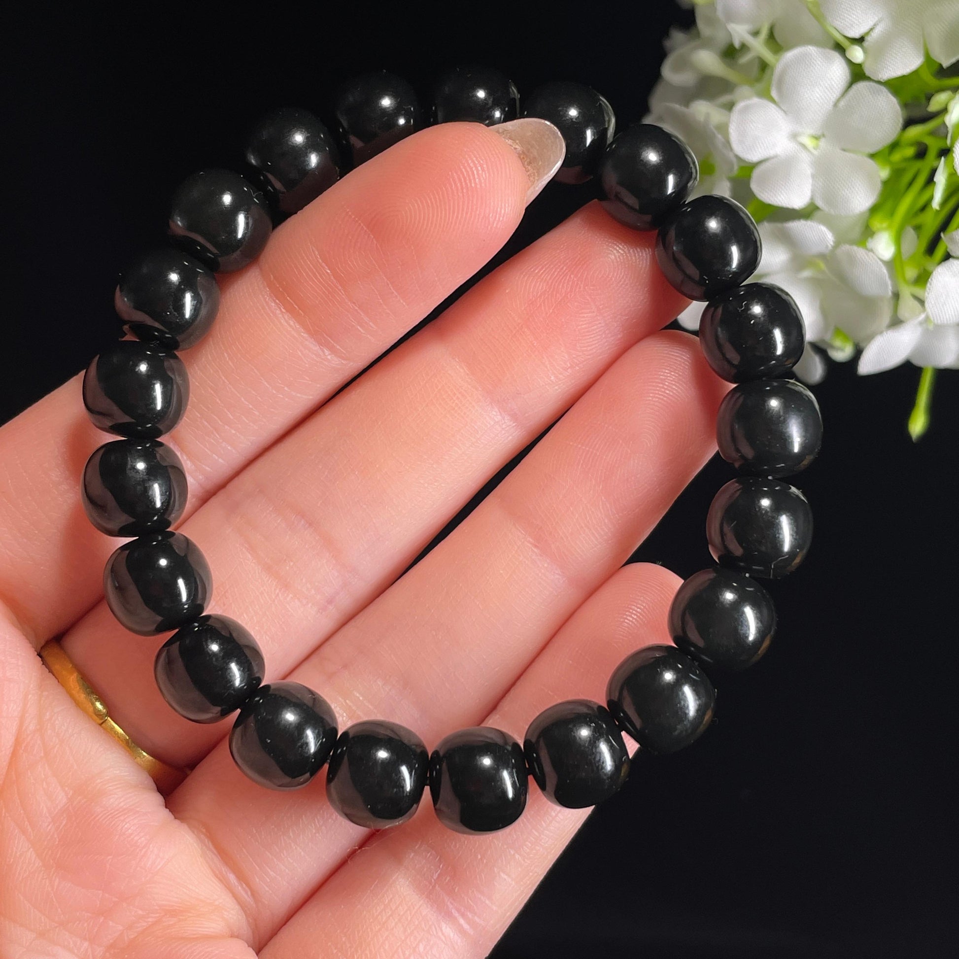 新疆天然和田玉“冷夜寒星”黑青手串（yc328951）