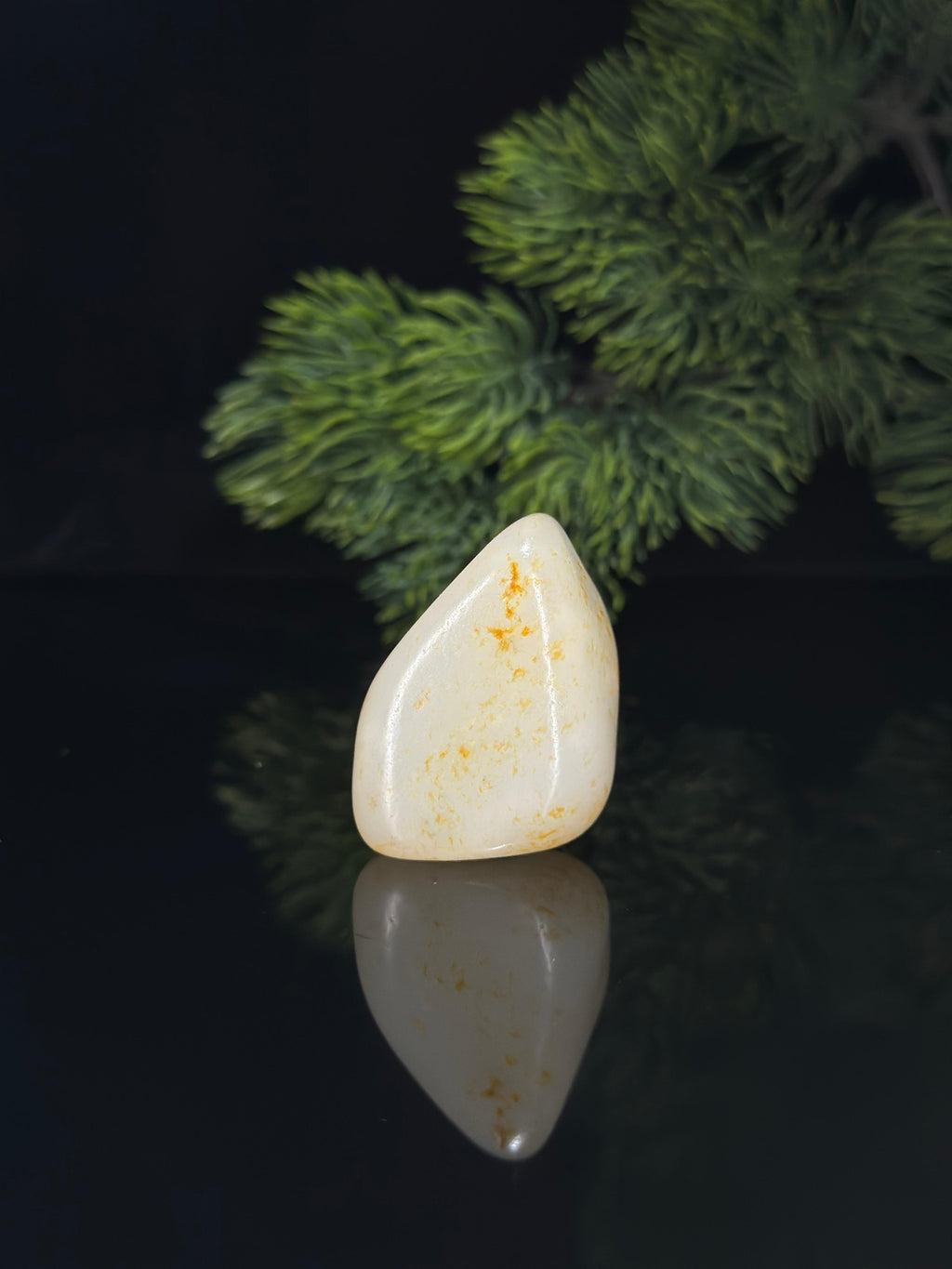 新疆和田玉精品白玉洒金皮挂件籽（yc536813）