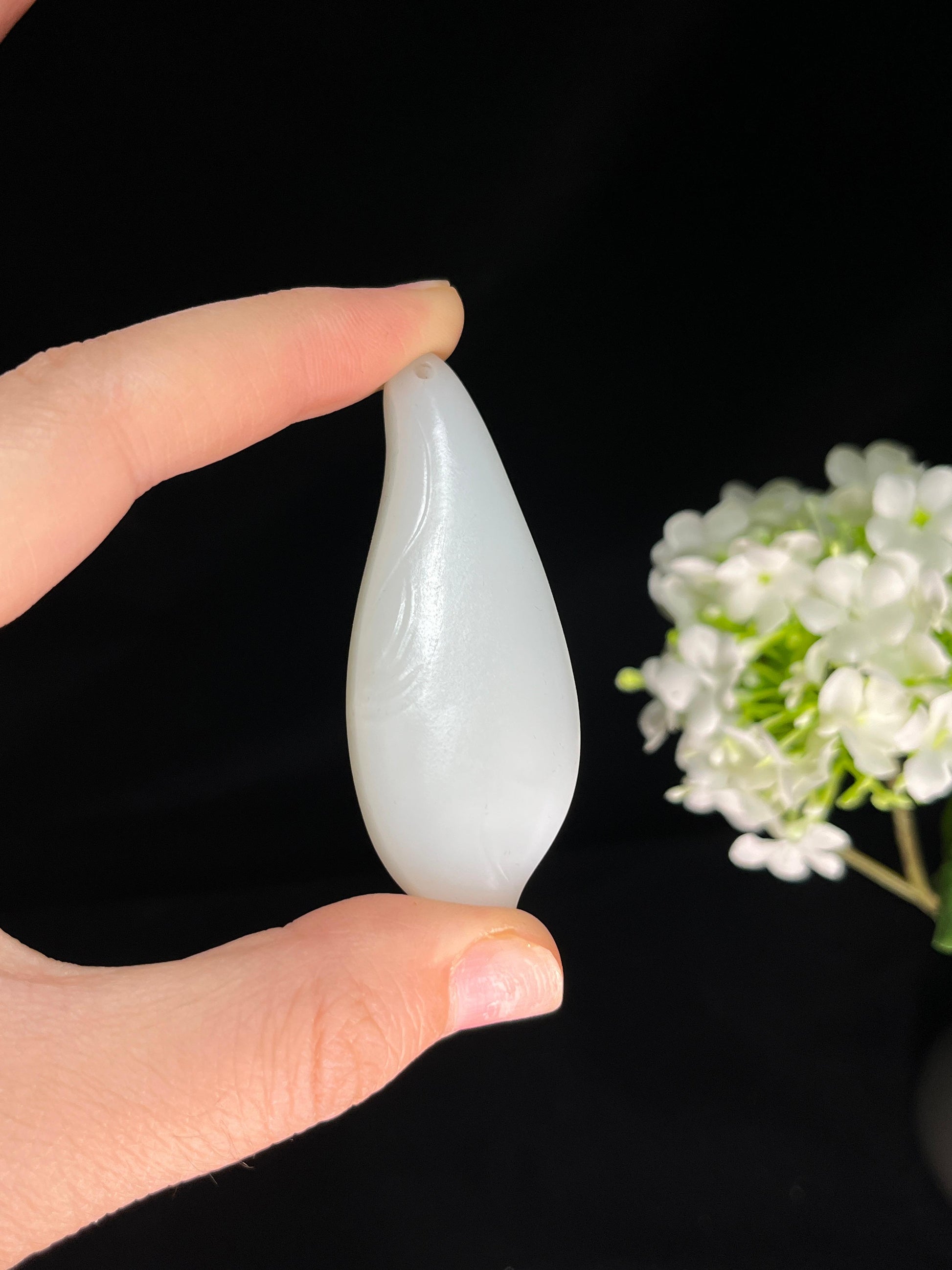 和田玉白玉兰花雕刻挂件（yc251751）