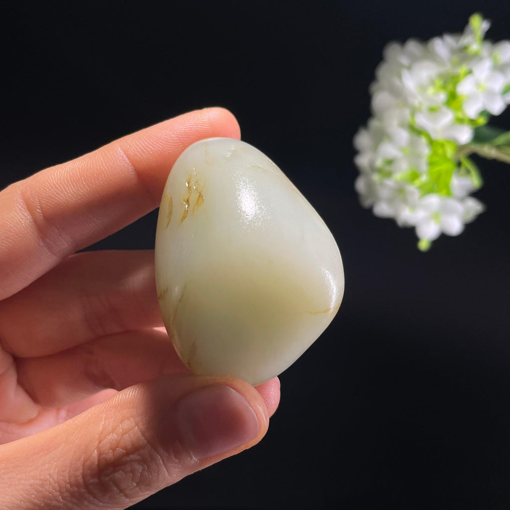 和田玉白玉“浅雪留痕”洒金皮籽料（yc324339）