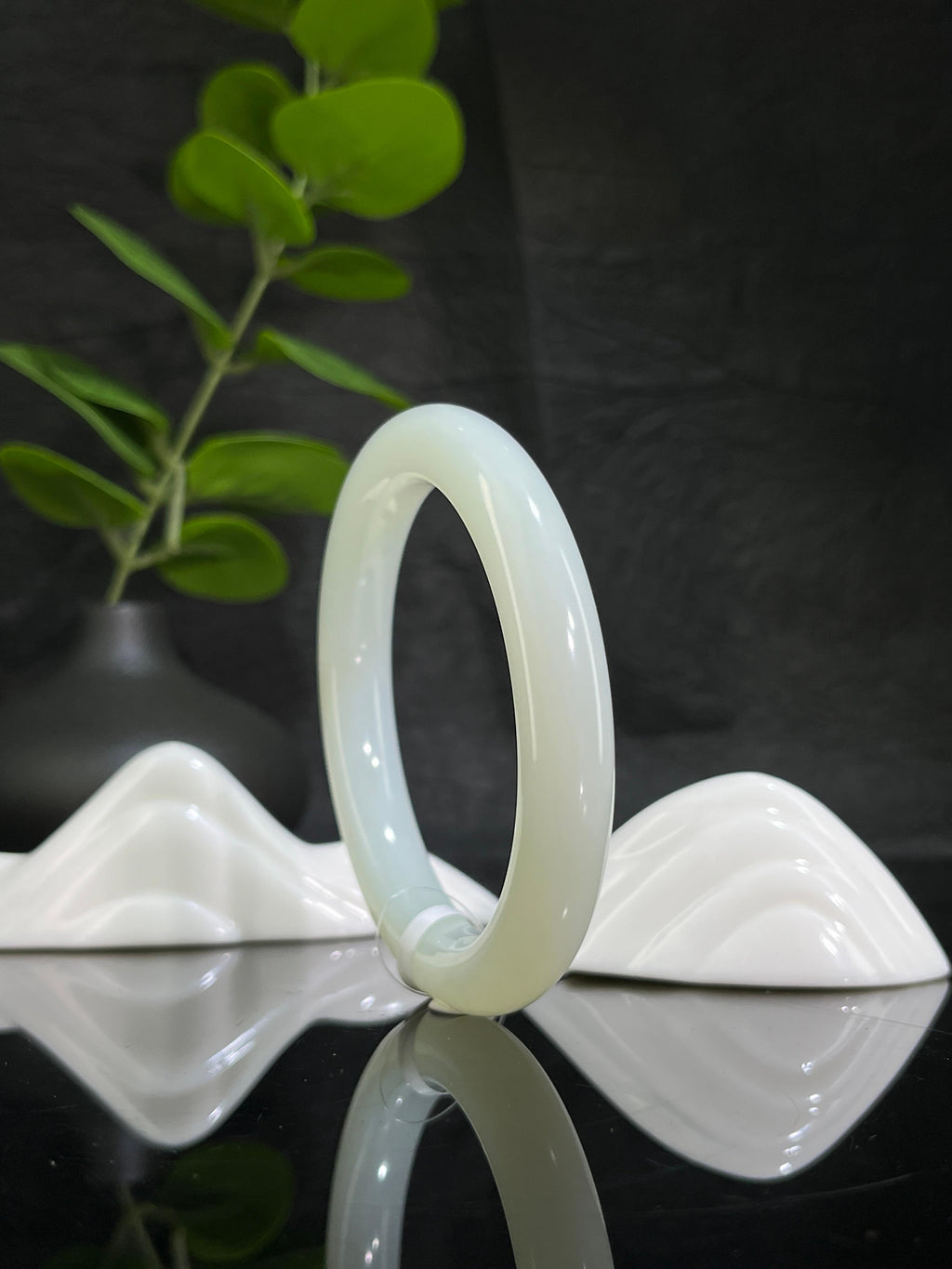 和田玉高青白手镯（59卡）（yc231973）