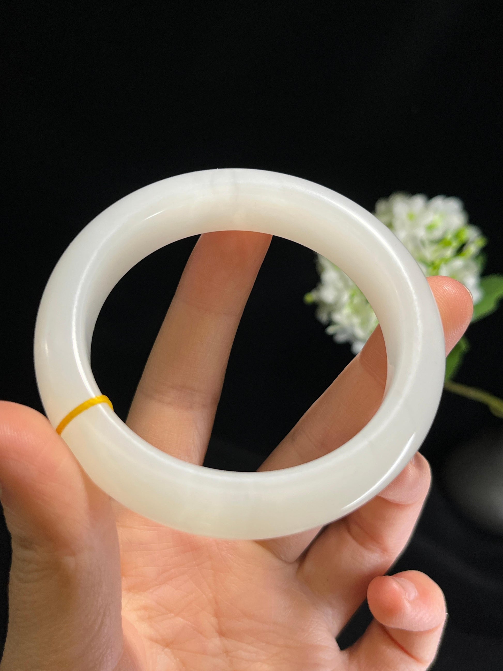 和田玉白玉粗条手镯（卡52 和卡61两个）（yc254771）