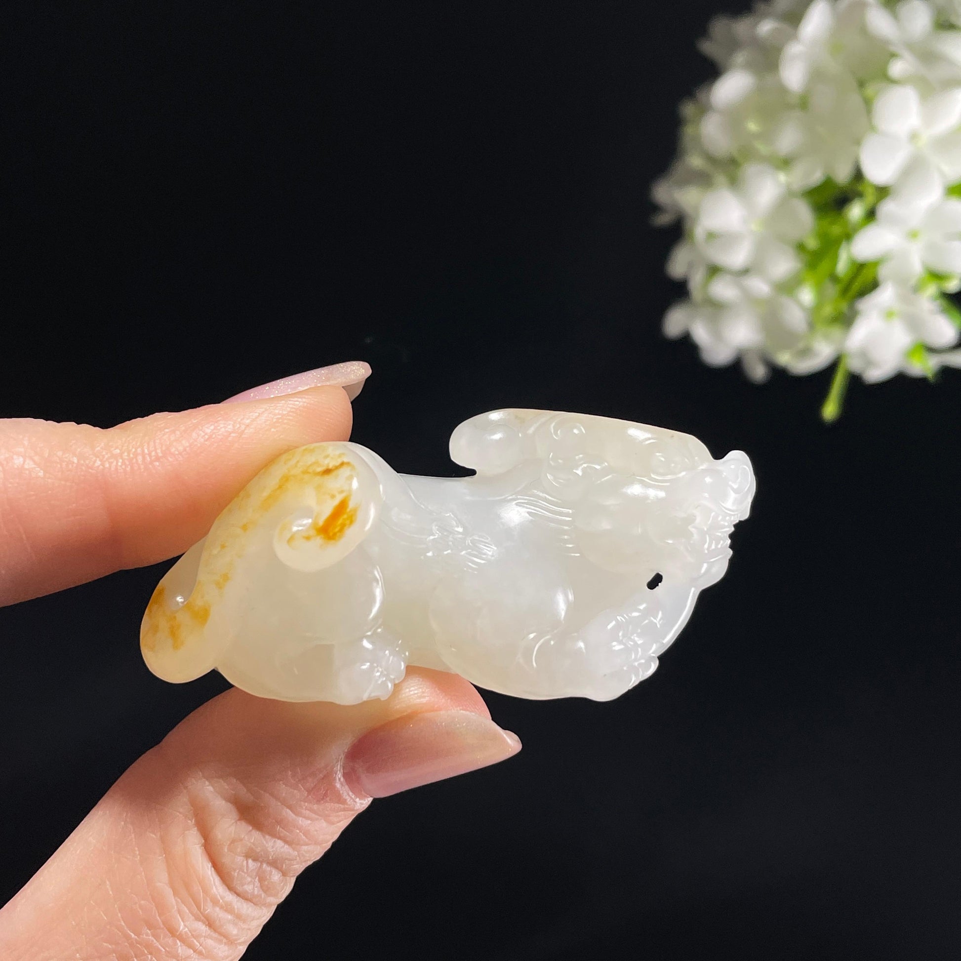 和田玉白玉洒金皮“金貅恒通”籽料貔貅雕刻（yc355902）