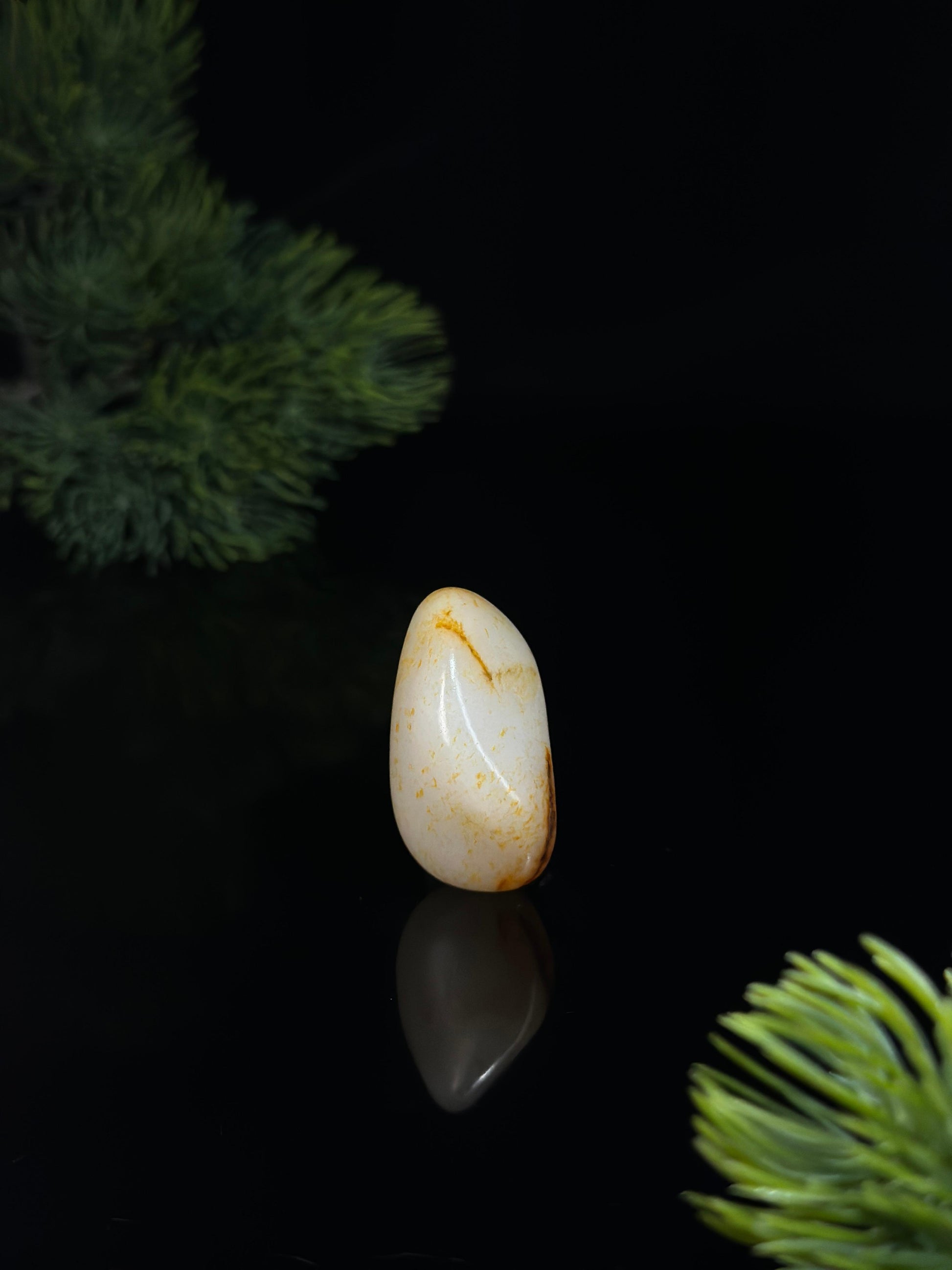 新疆和田玉白玉洒金皮精品挂件籽（yc479140）