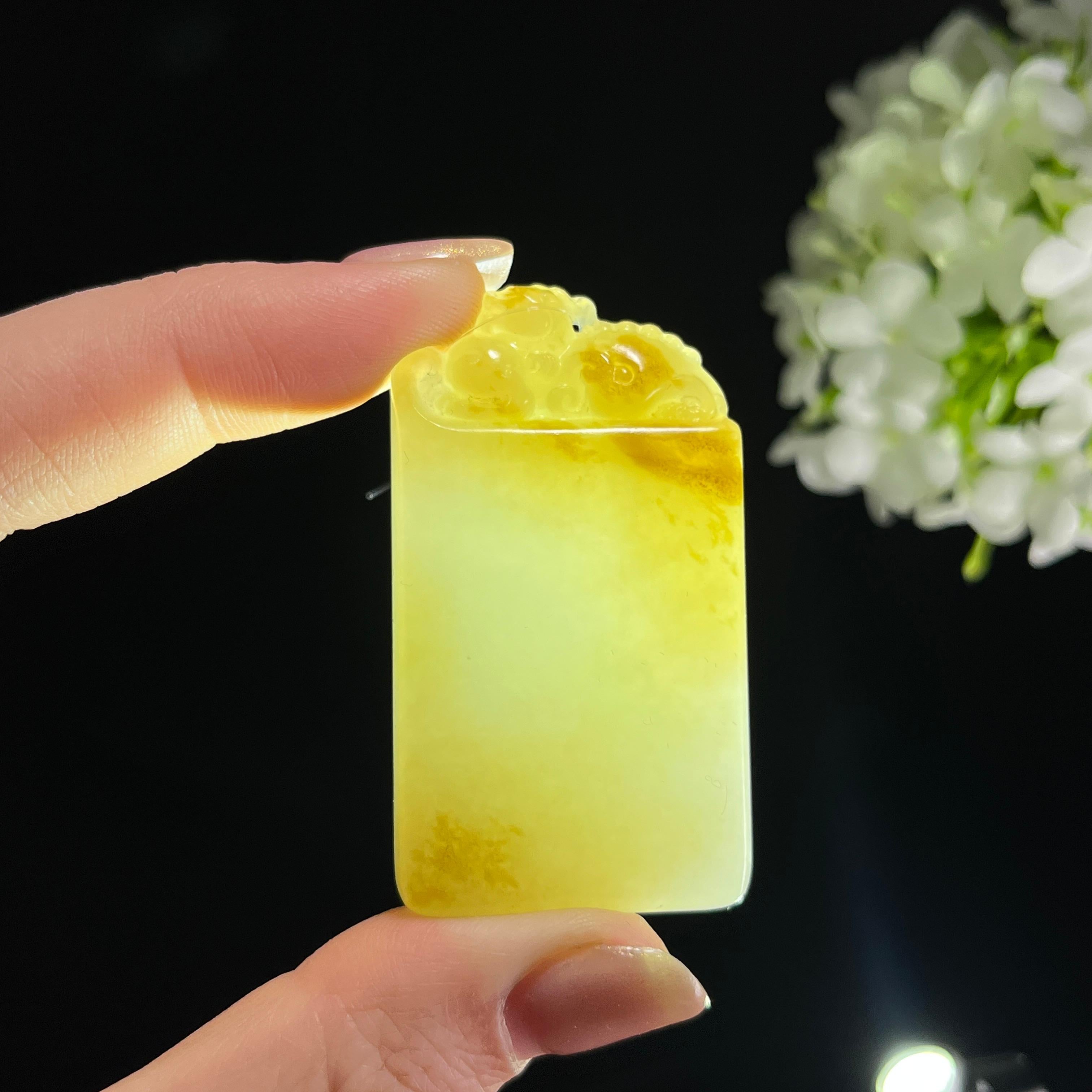 和田玉糖白玉“瑞守清宁”貔貅雕刻挂件（yc346265） – 添福玉器