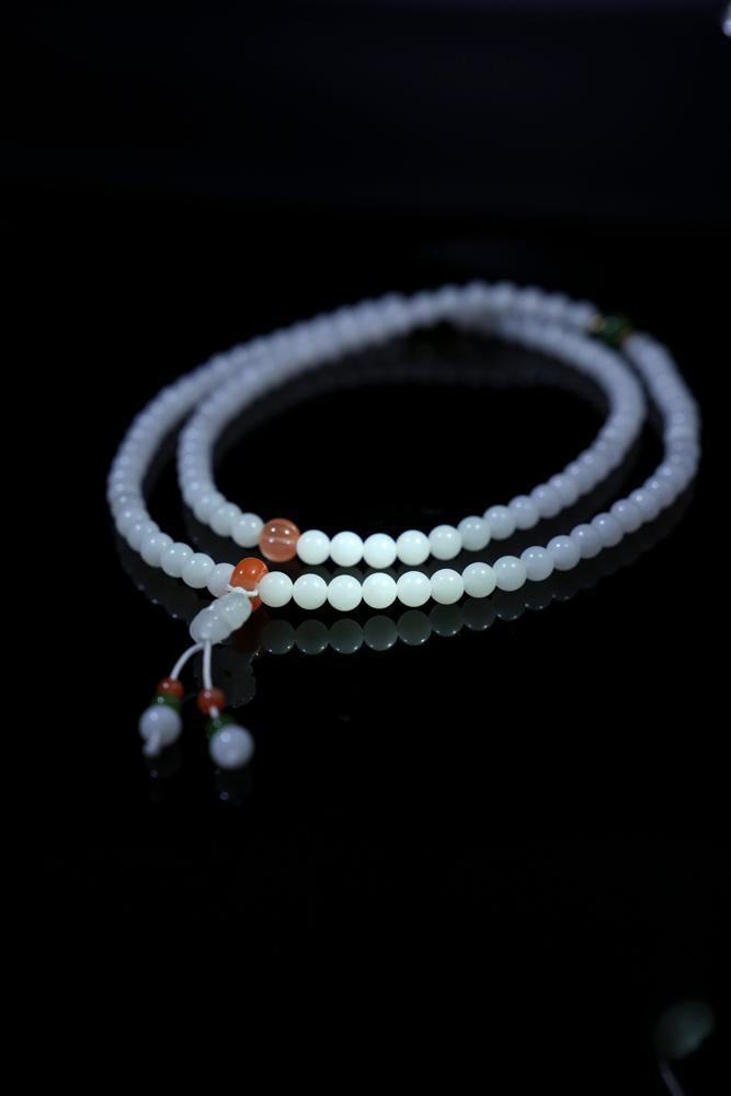 新疆天然和田玉羊脂白玉手持珠串（yc258397）