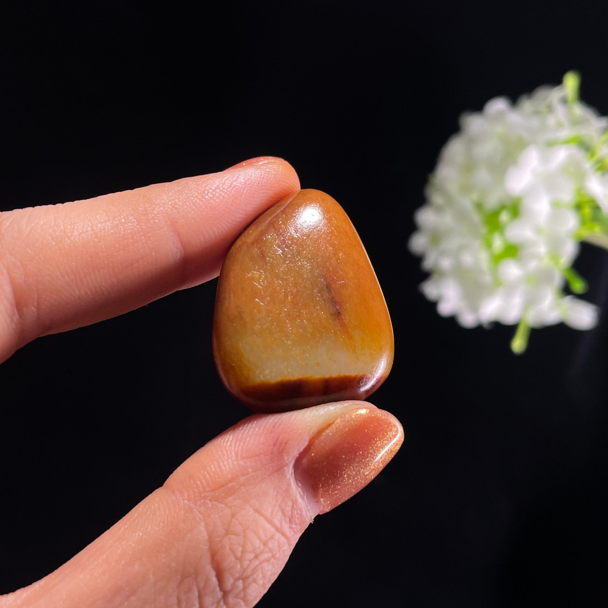 和田玉白玉“半山含日”红皮籽料（yc387231）