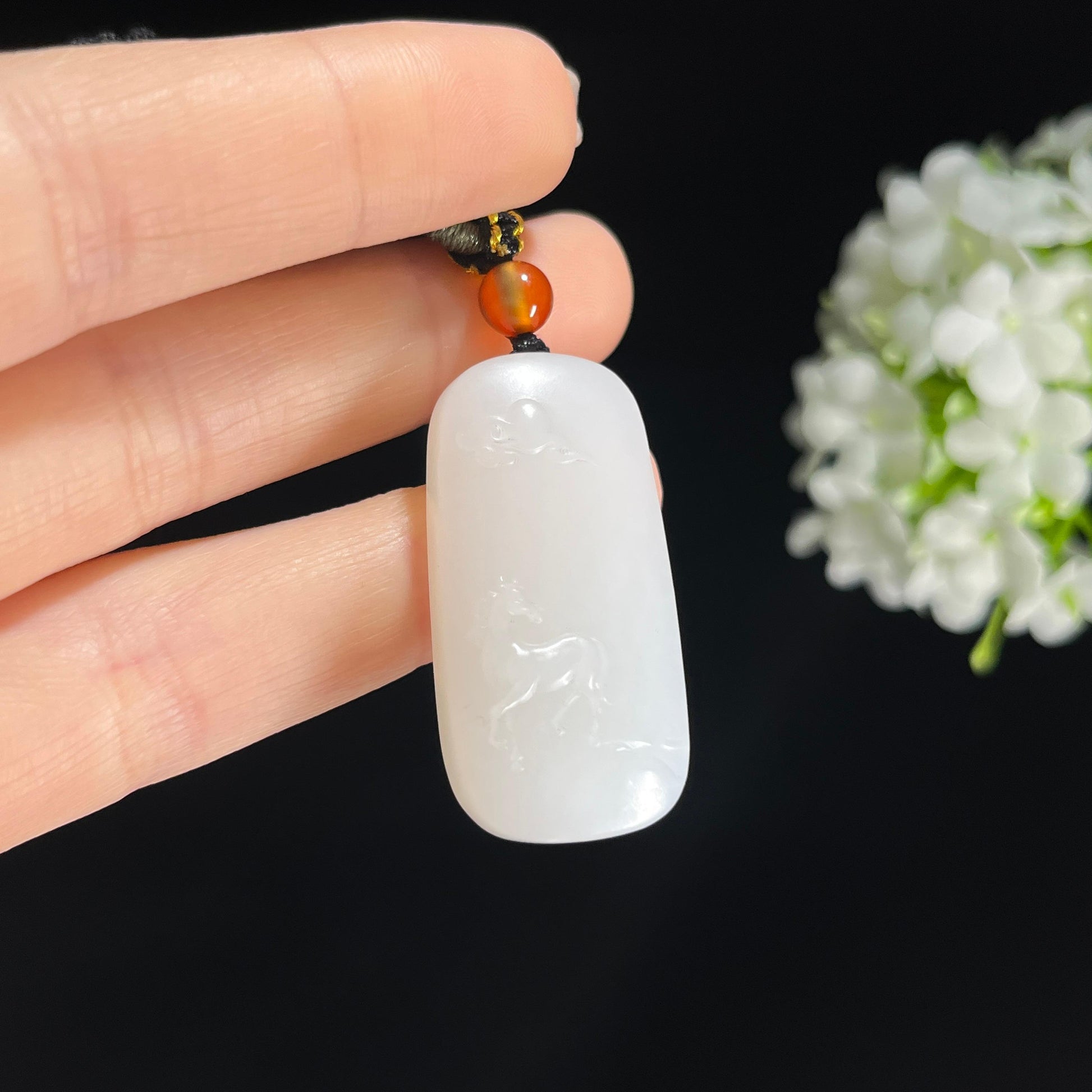 s，和田玉白玉马到成功雕刻挂件（yc379806）