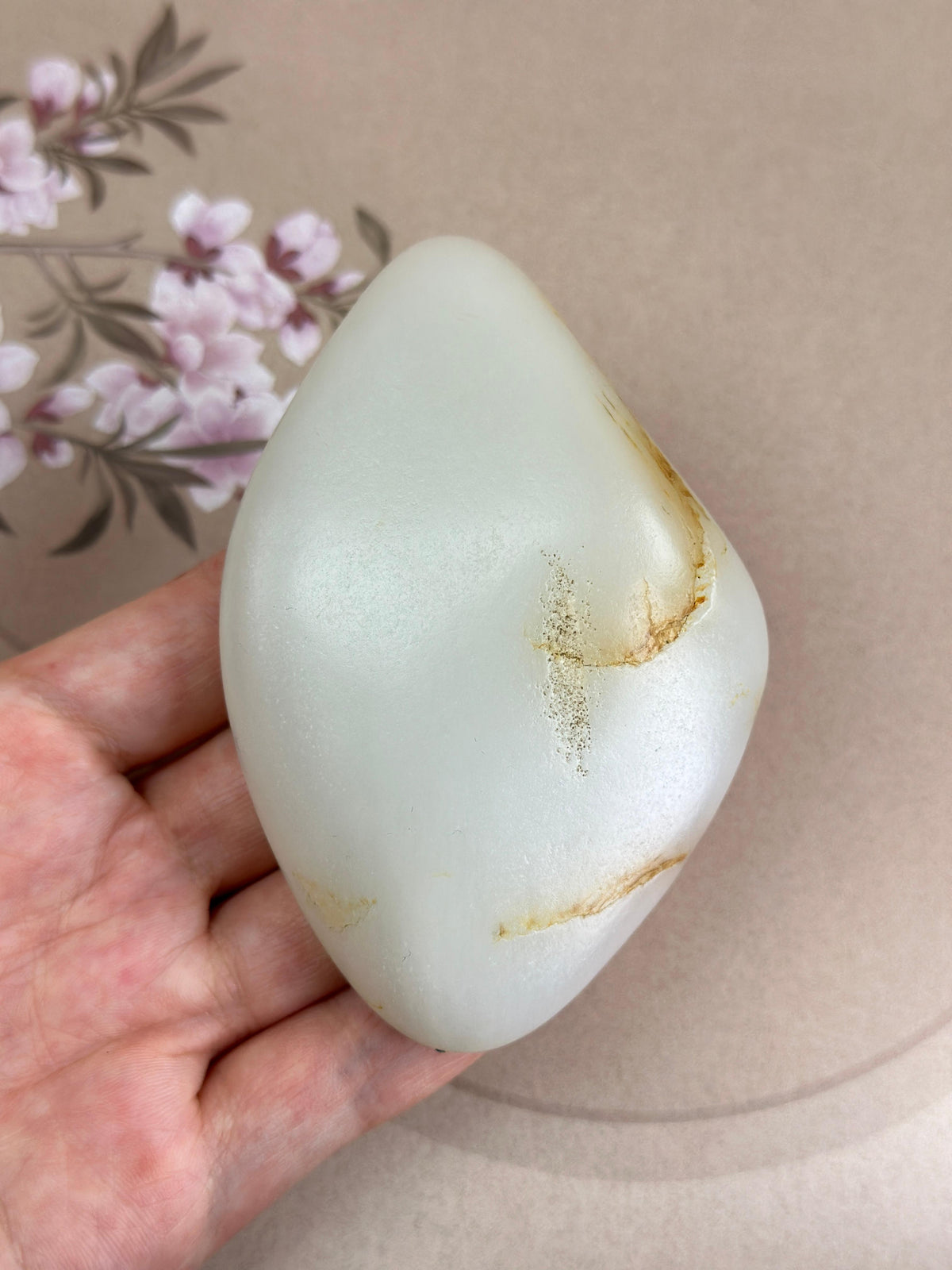 新疆和田玉珍品白玉浅秋梨皮籽料手把件（yc749607）