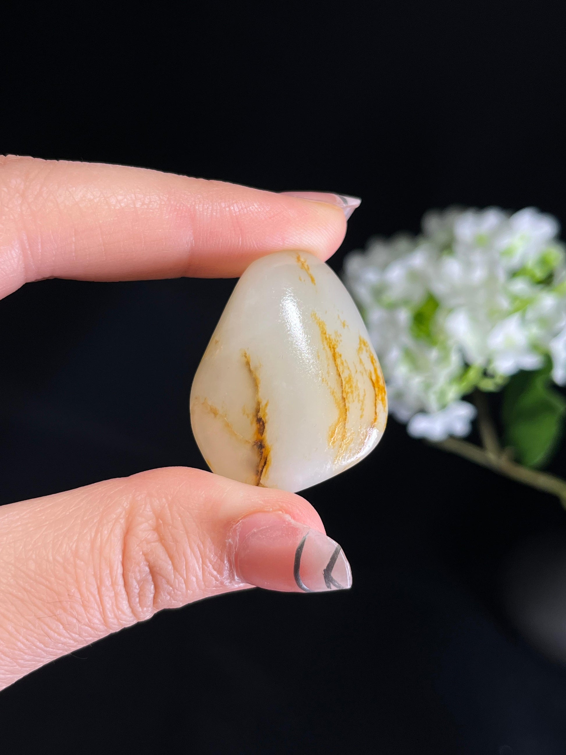 新疆和田玉天然白玉洒金籽料原石挂件（yc250201）