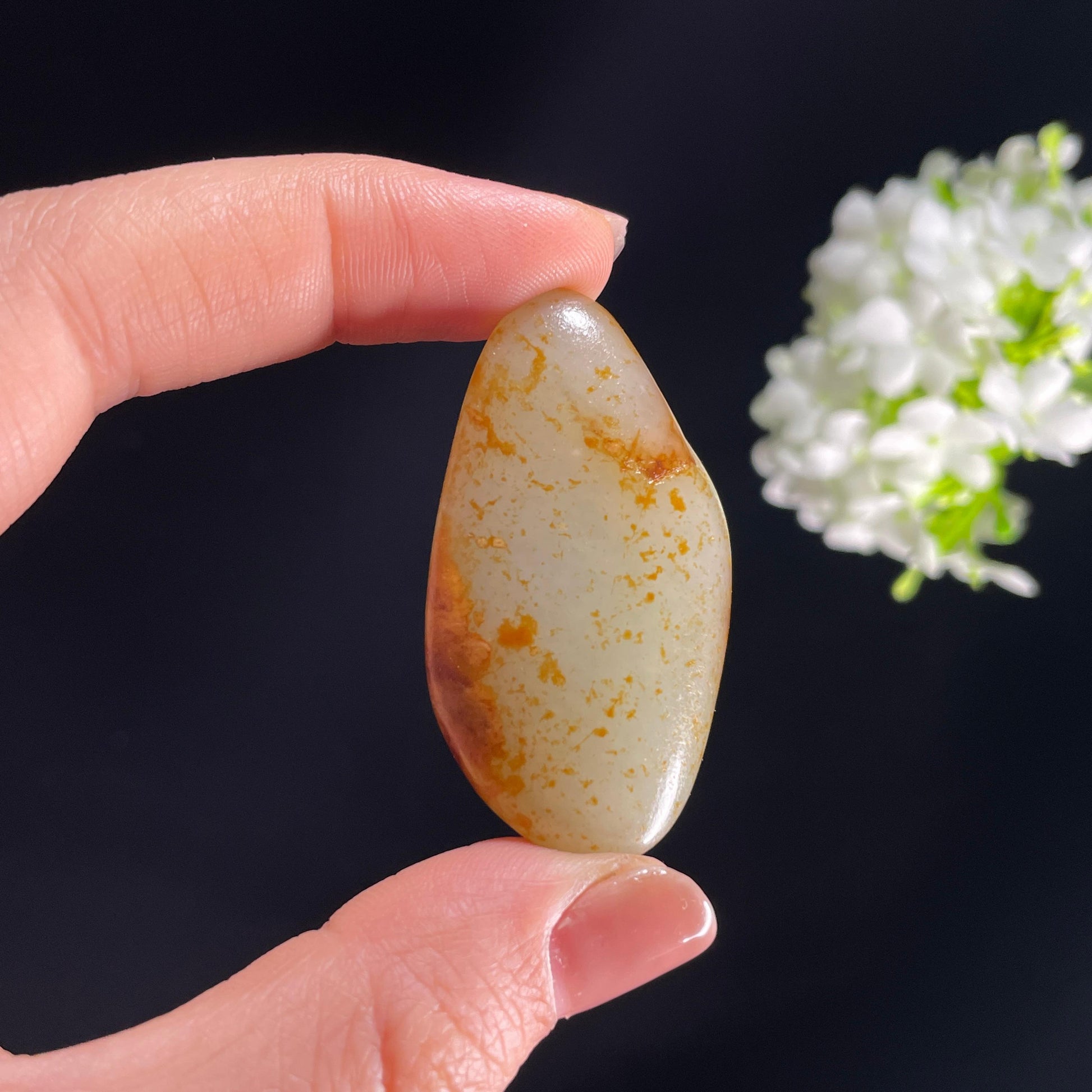 和田玉暖白种洒金皮“霞明玉映”籽料原石（yc284358）