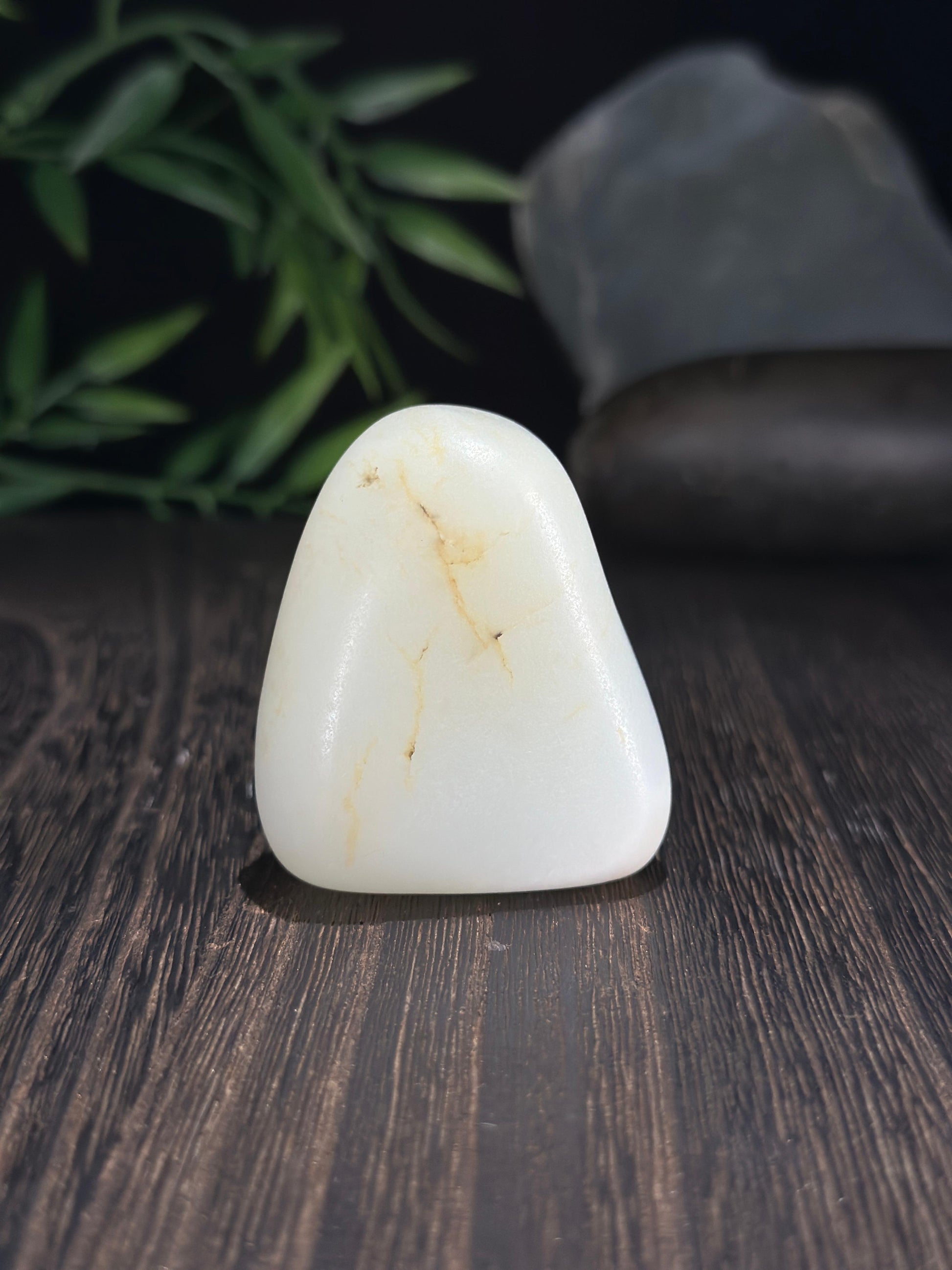 新疆和田玉白玉洒金皮精品籽料手把件（yc696048）