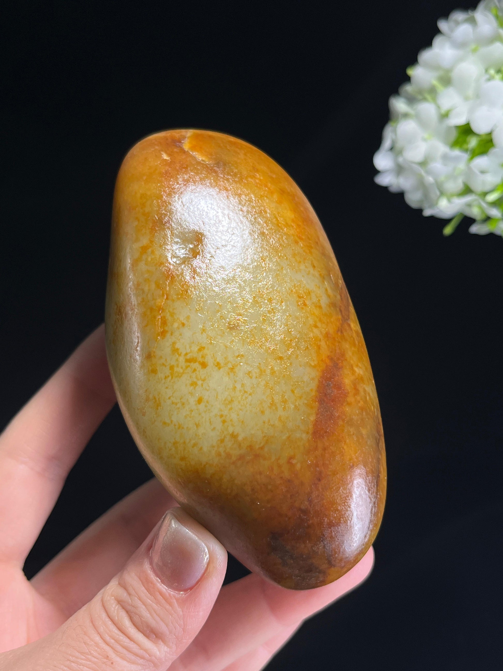 新疆天然和田玉光白籽料原石洒金皮小摆件（yc262848）