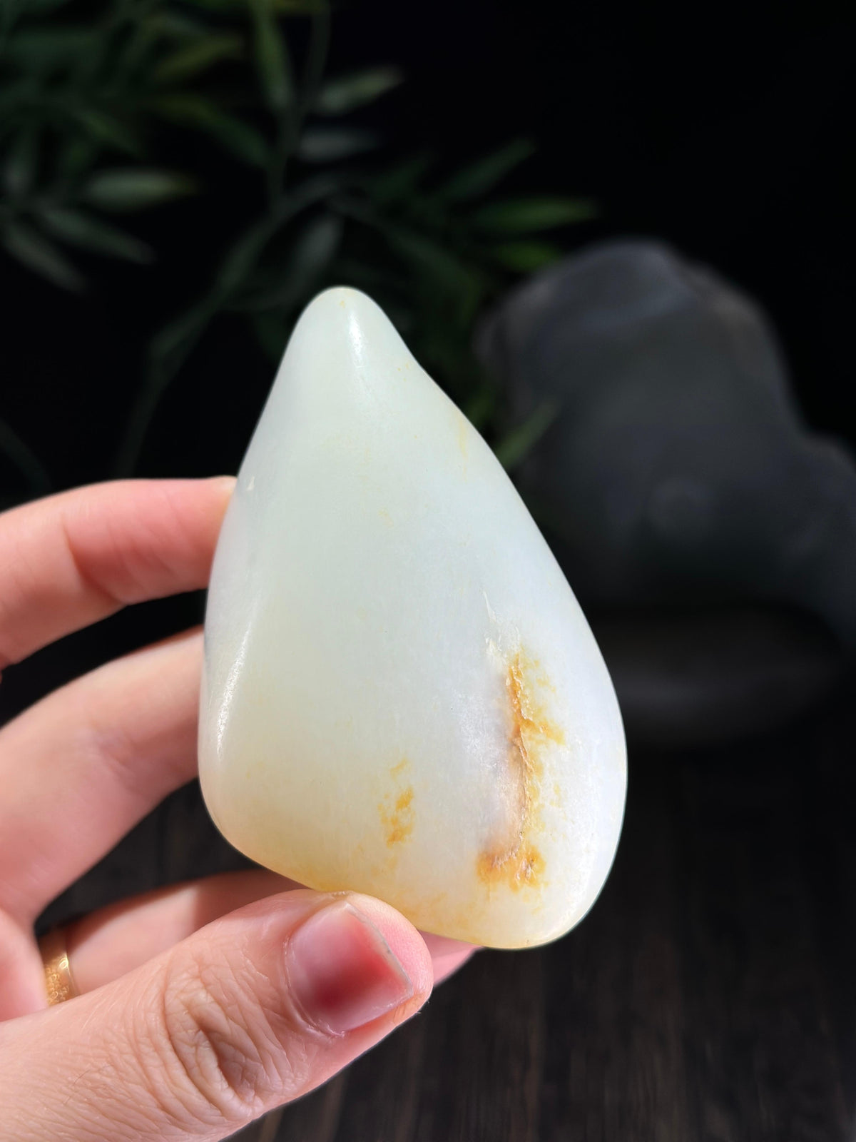 新疆和田玉珍品白玉洒金皮籽料手把件（yc712342）