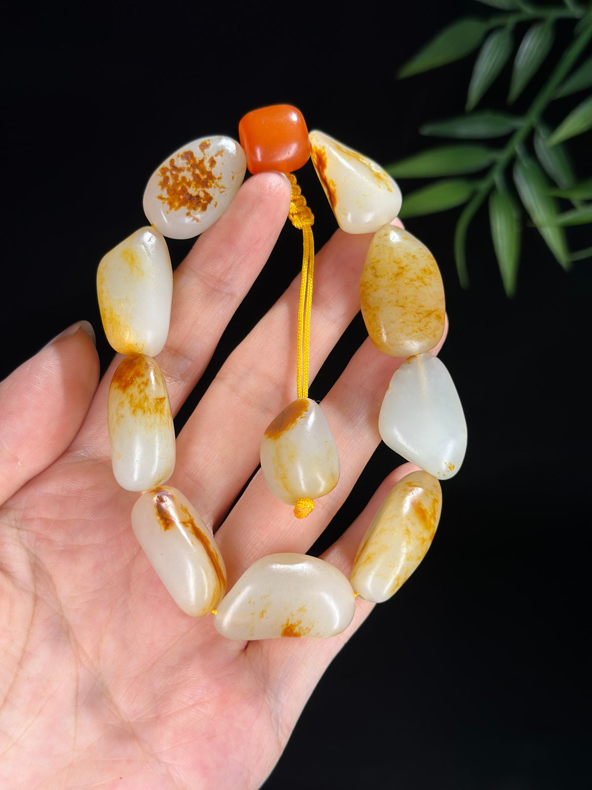 新疆和田玉珍品洒金皮红皮原籽手串（10颗）（yc750277）