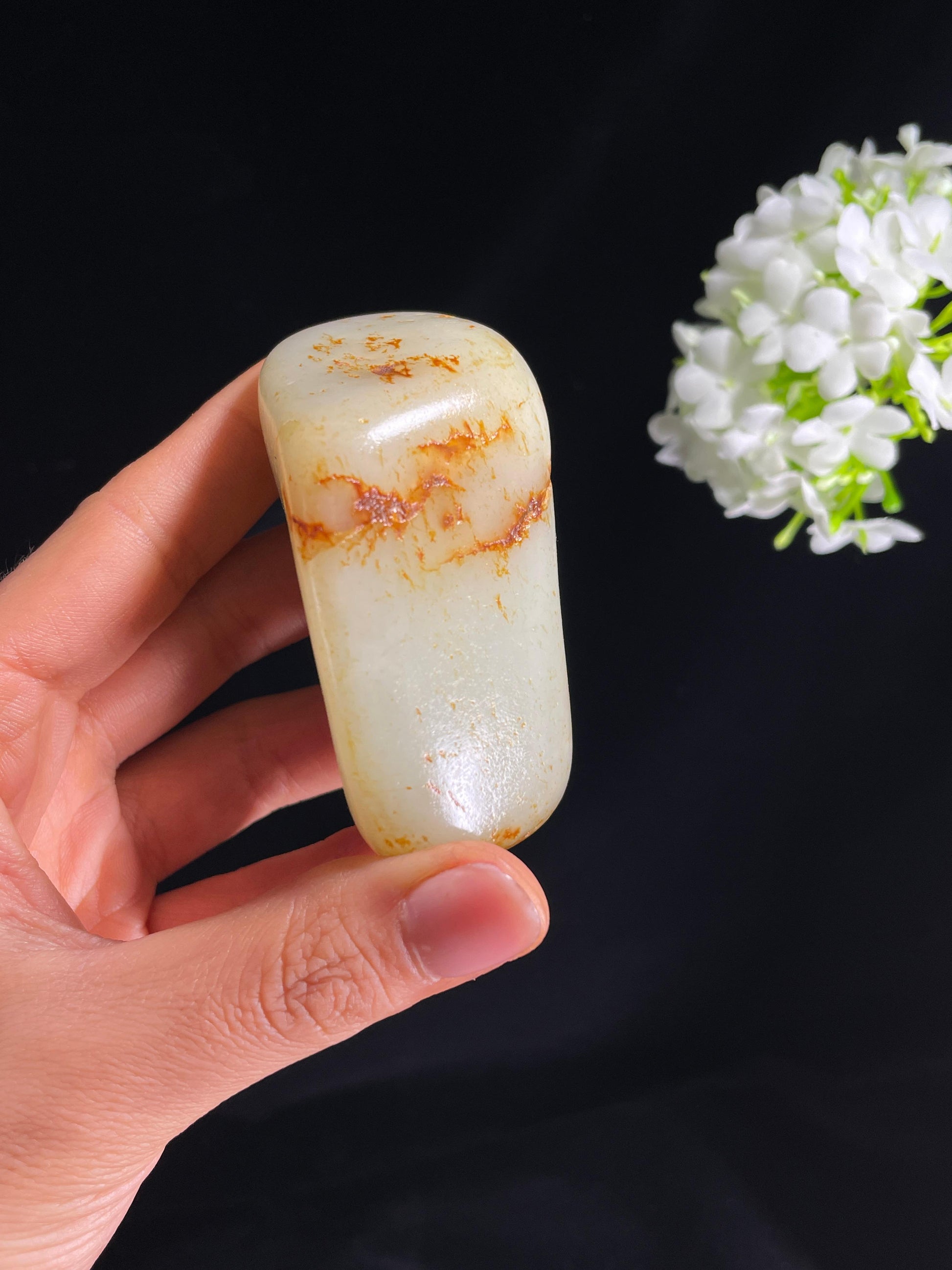 和田玉白玉聚红皮籽料原石（yc264999）