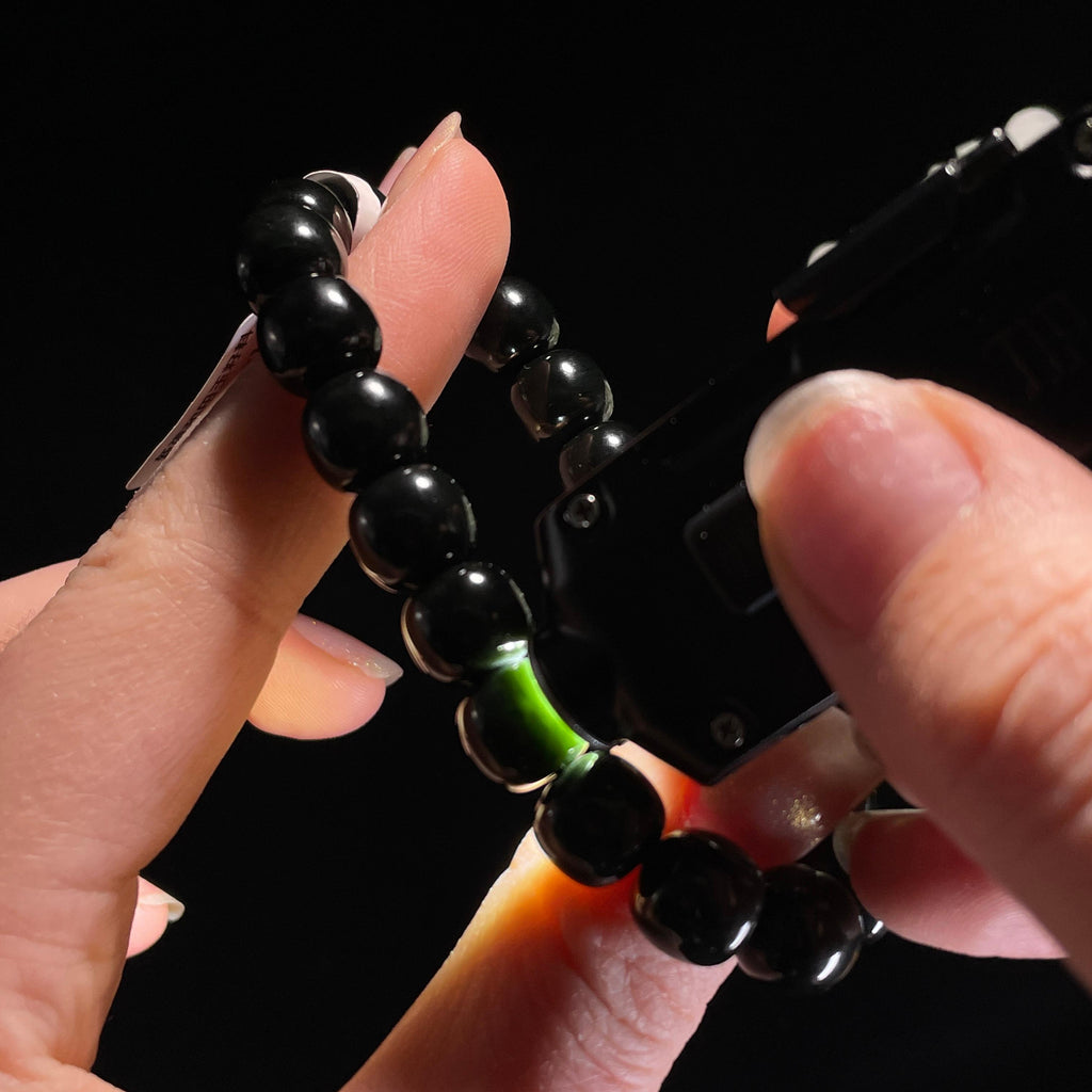 和田玉“静影凝珠”黑青籽料手串（yc311135）