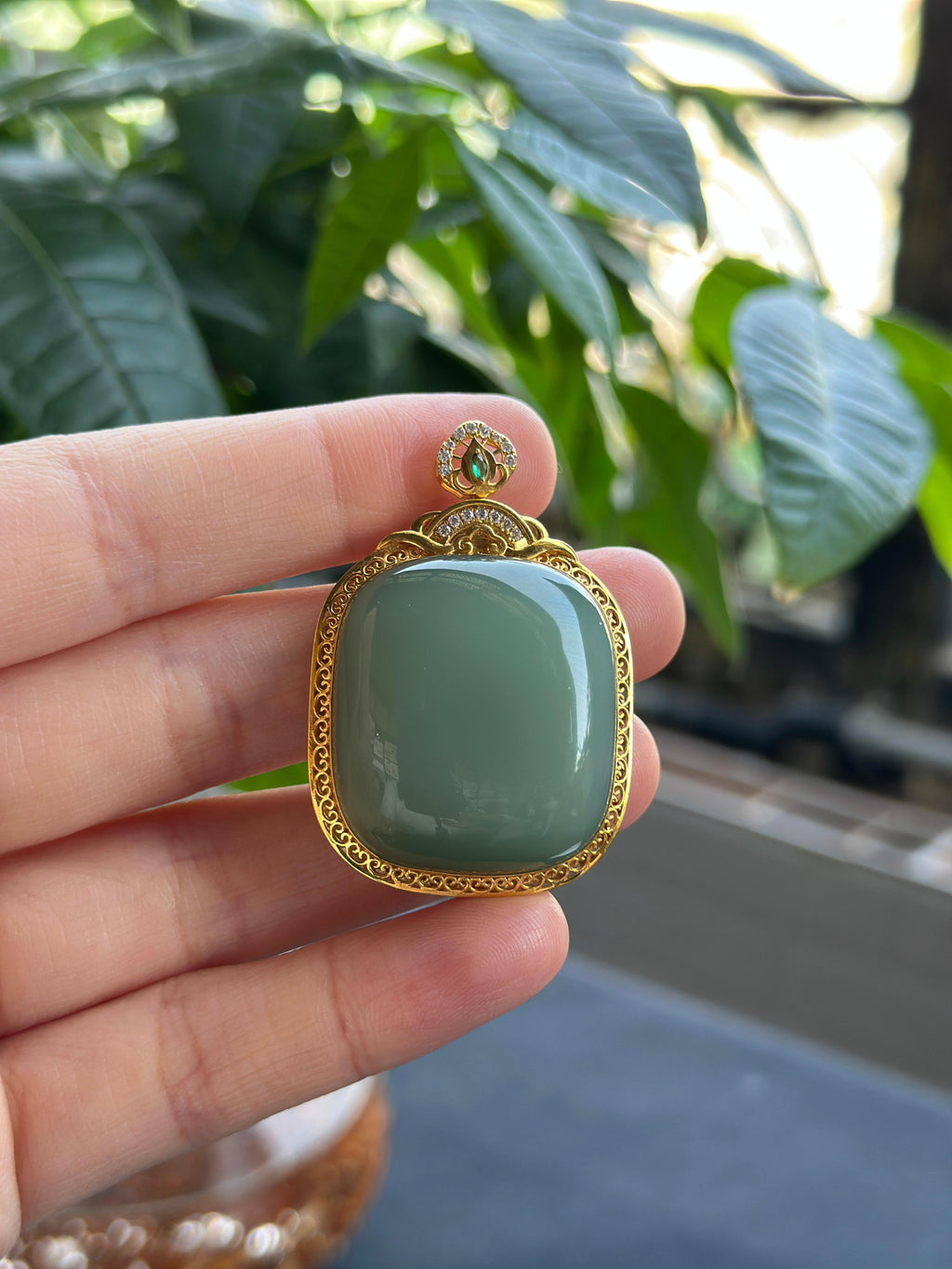 精品和田玉18K金粉青吊坠（yc742696）