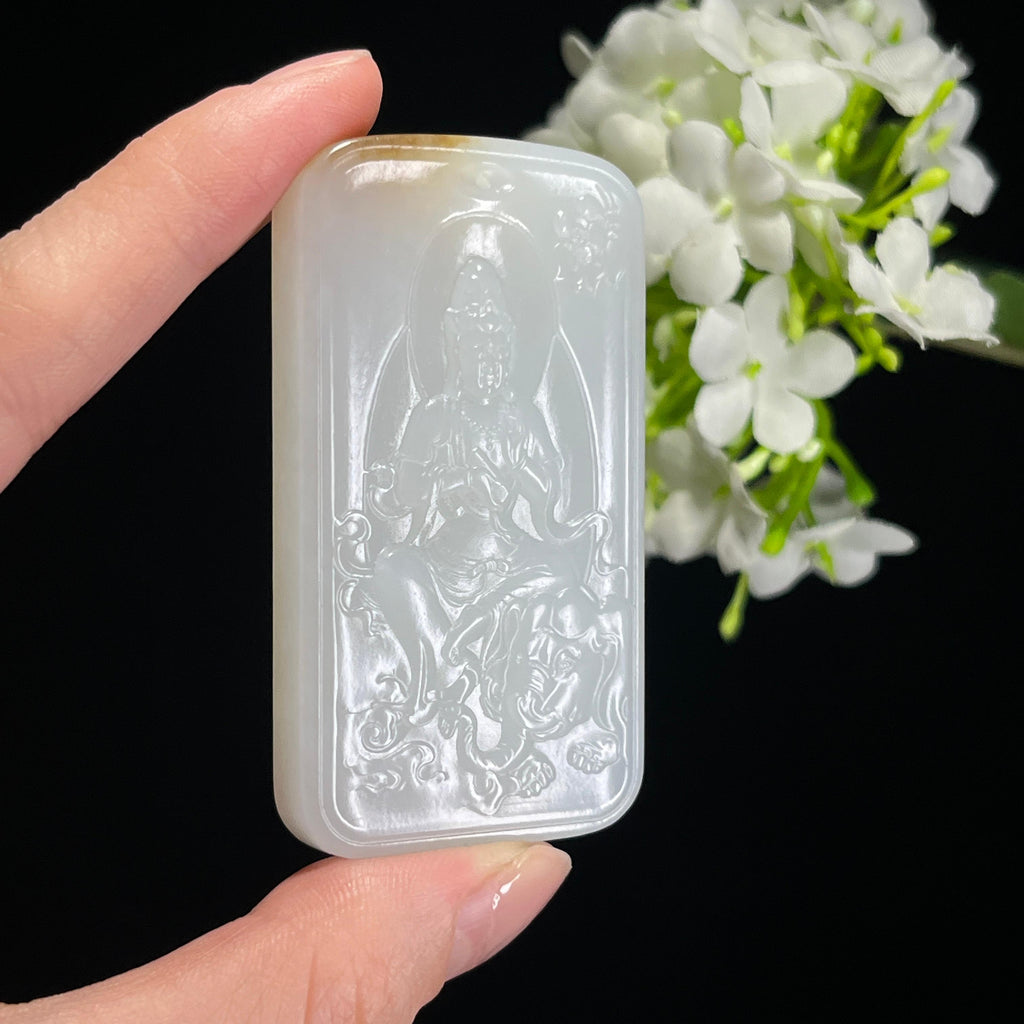 和田玉且末糖白玉“慈航普渡”观音雕刻挂件（yc304808）