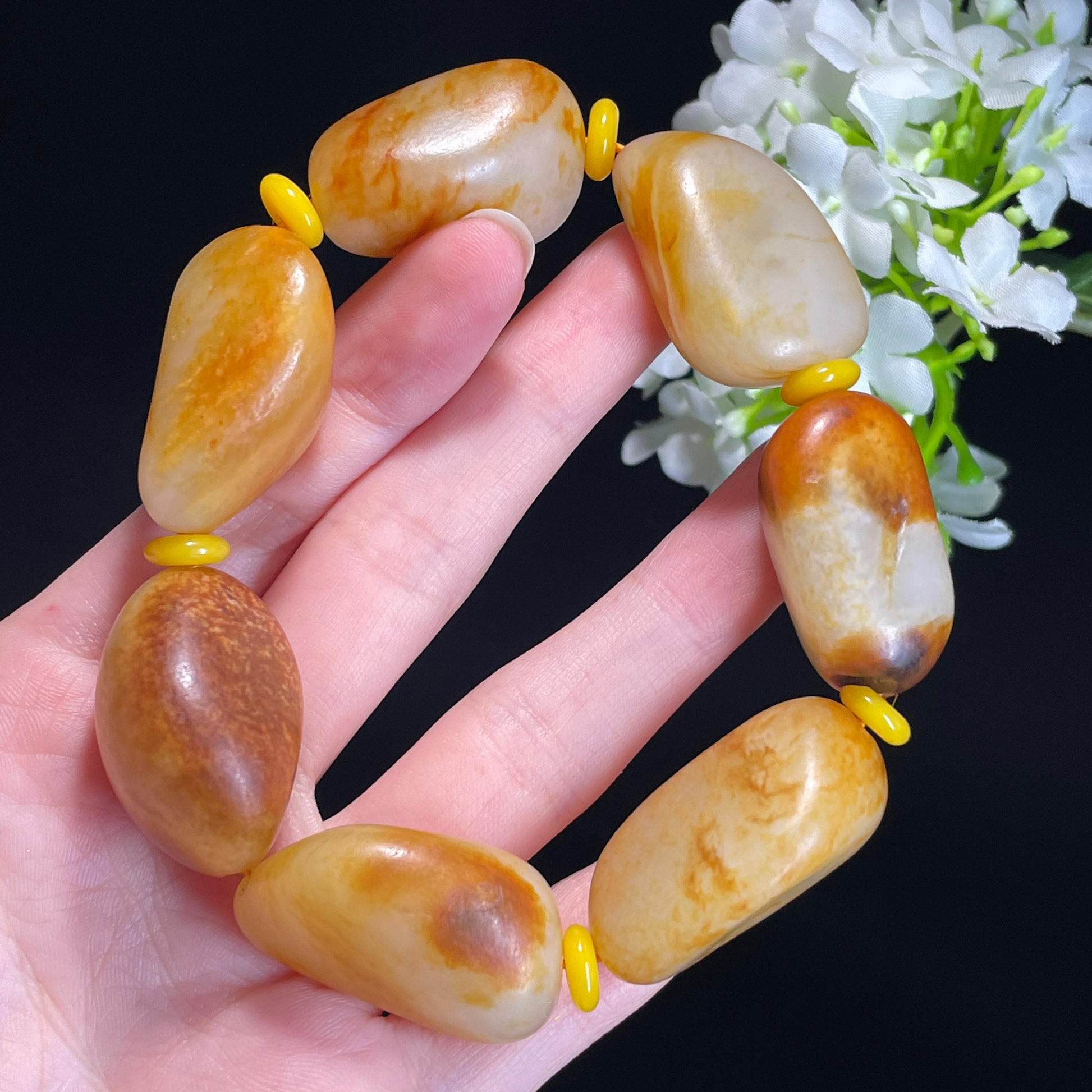 新疆天然和田玉黄沁皮籽料手串（yc340475）