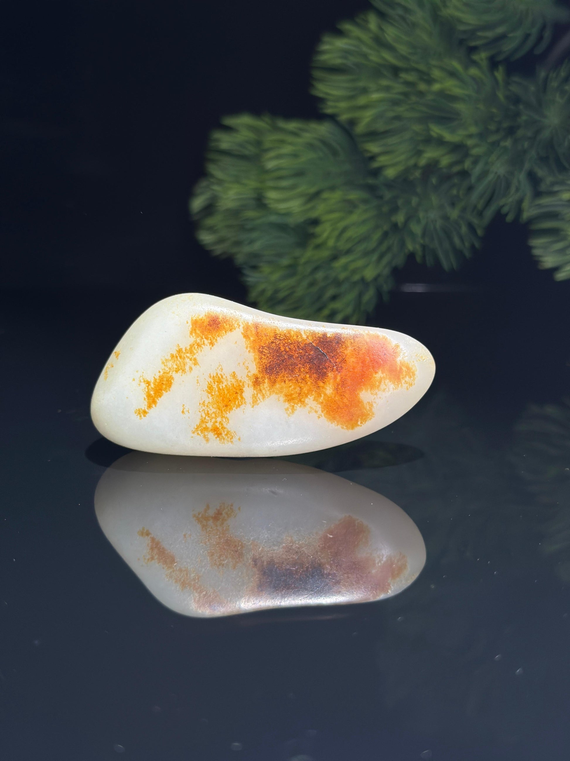 新疆和田玉白玉特色虎形红皮臻品挂件手把两用籽（yc504736）