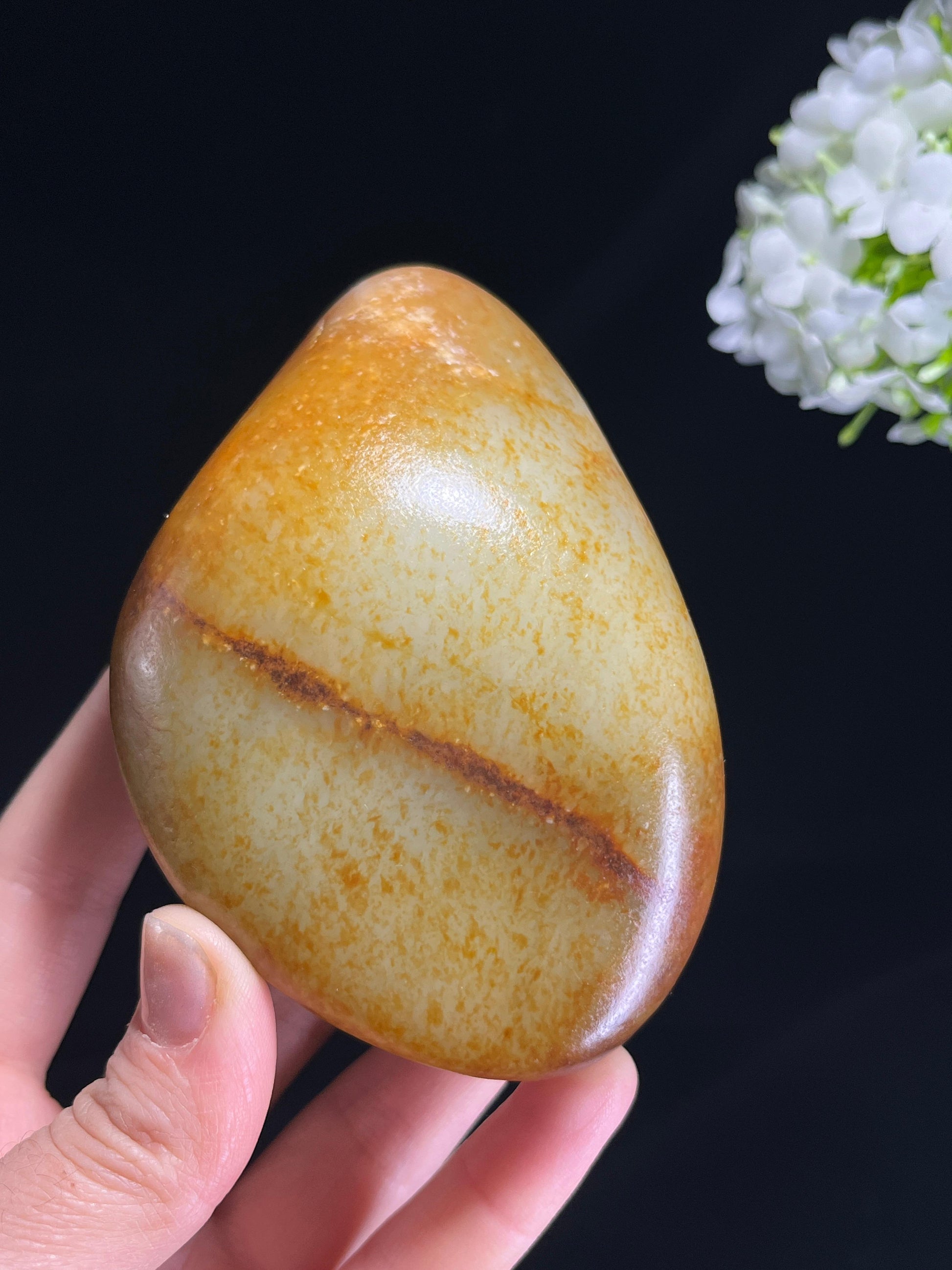 新疆天然和田玉光白籽料原石洒金皮小摆件（yc262848）