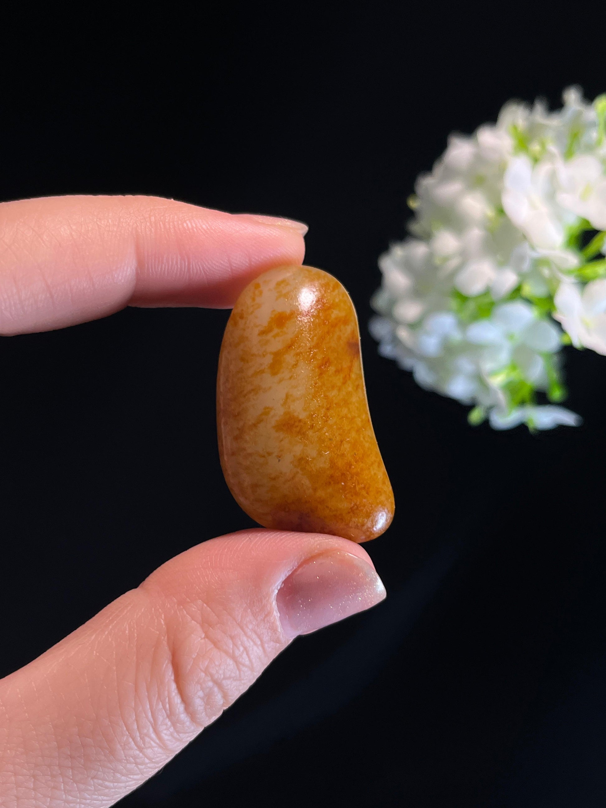 新疆天然和田玉洒金皮籽料原石（yc274684）