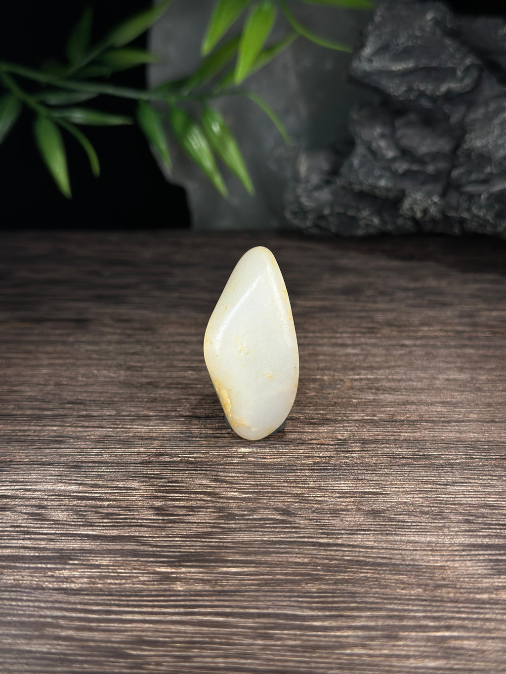 新疆和田玉白玉洒金皮籽料挂件（yc715791）