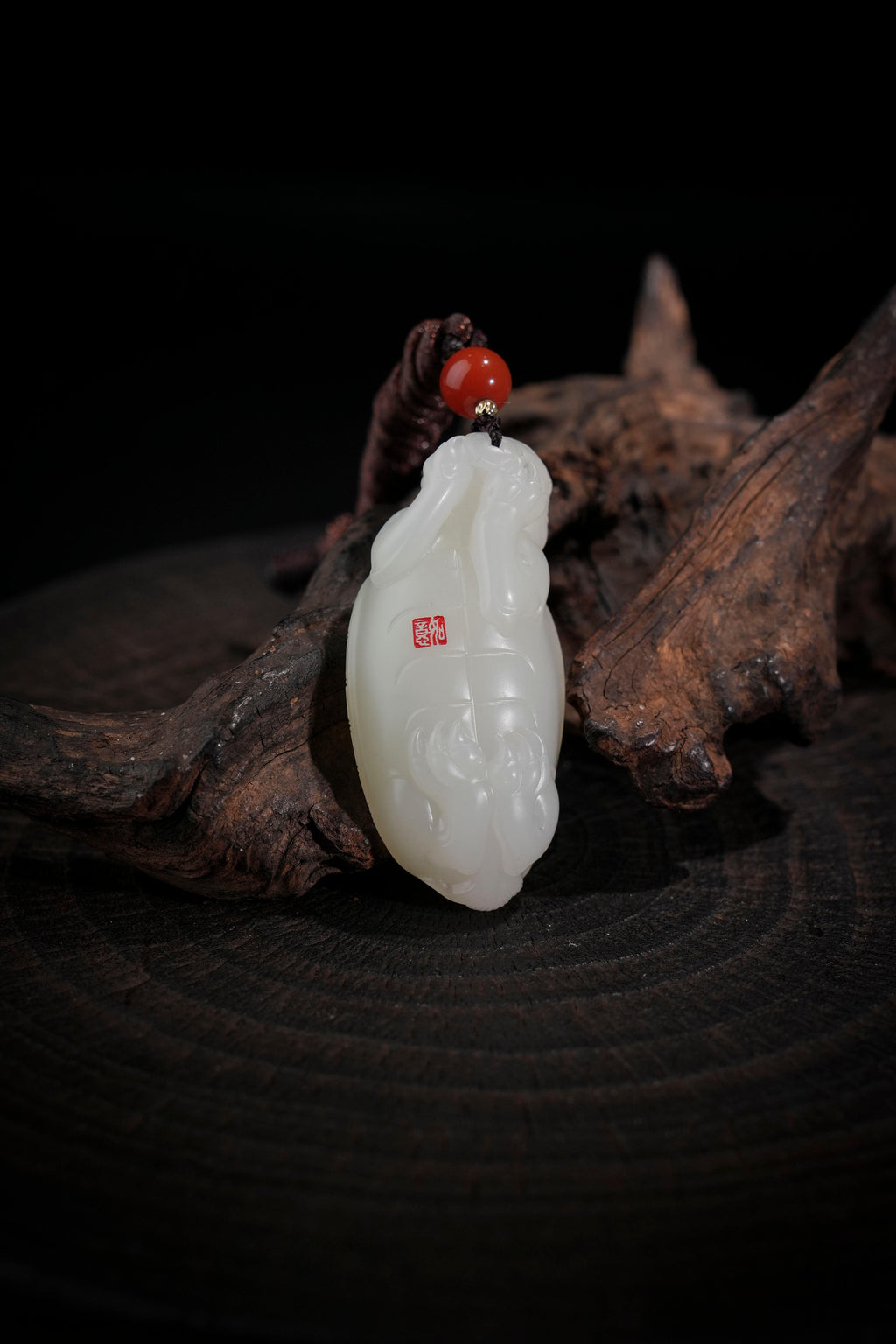 和田玉——洒金皮籽料龙龟挂件yc184130