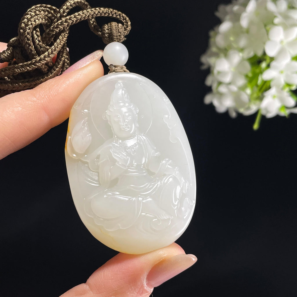 和田玉白玉洒金皮“玉影莲华”籽料观音雕刻（yc355966）