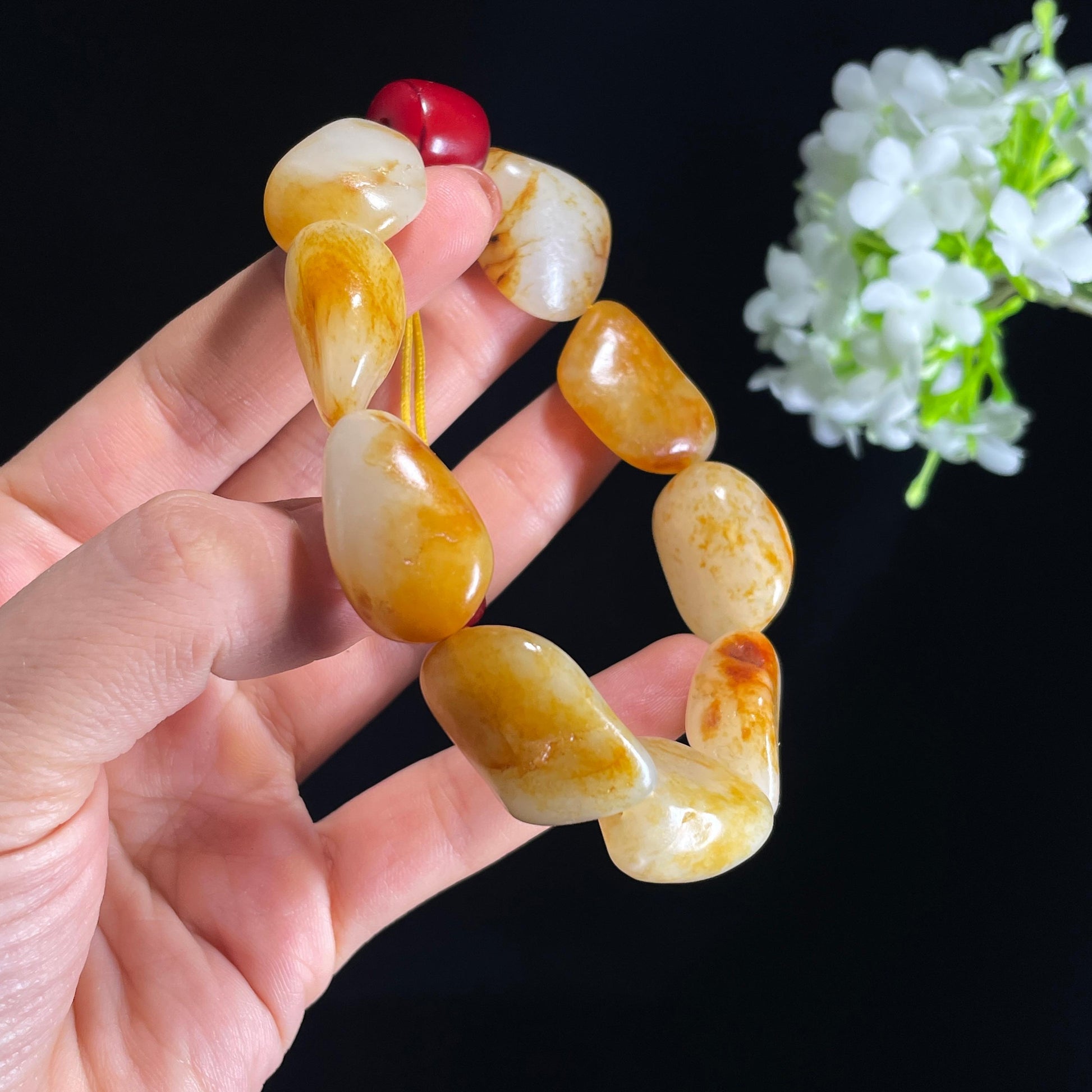 新疆天然和田玉精品红皮白肉原籽手串（yc410684）