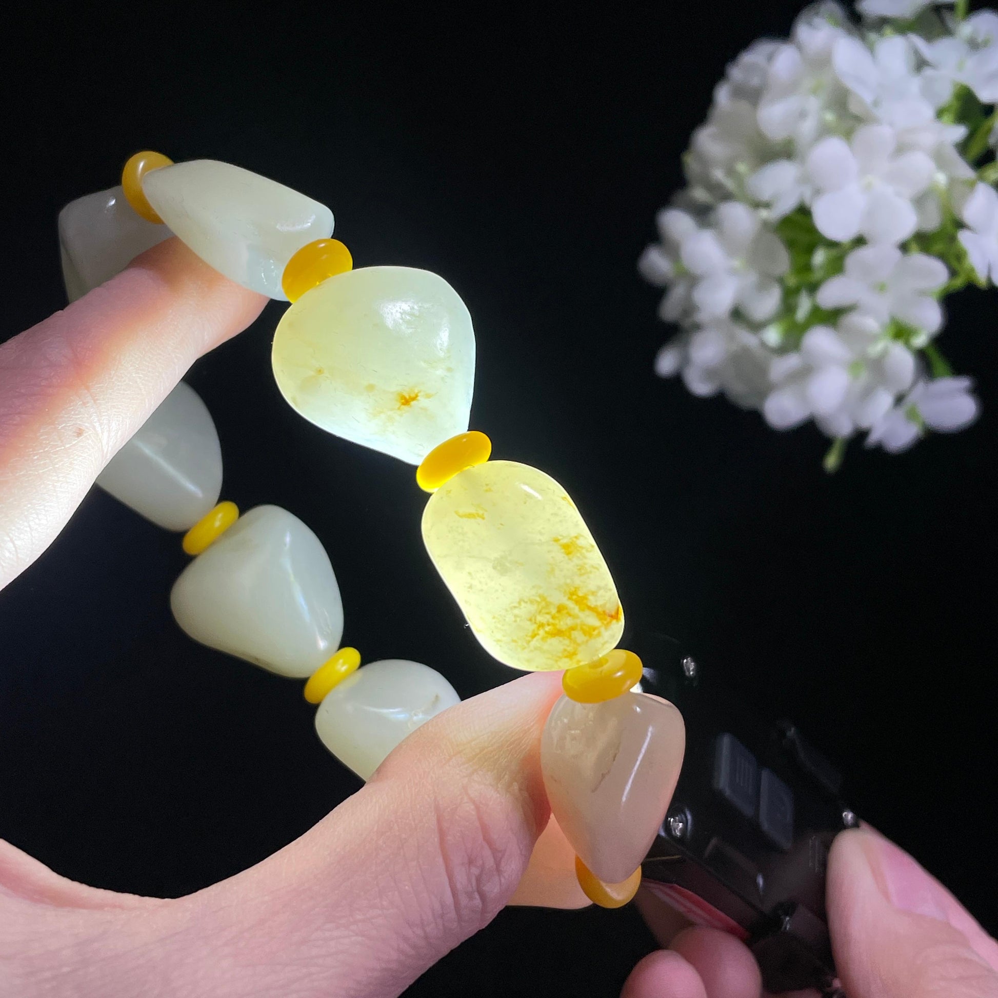 和田玉白玉青白玉洒金皮原籽手串（yc369858）