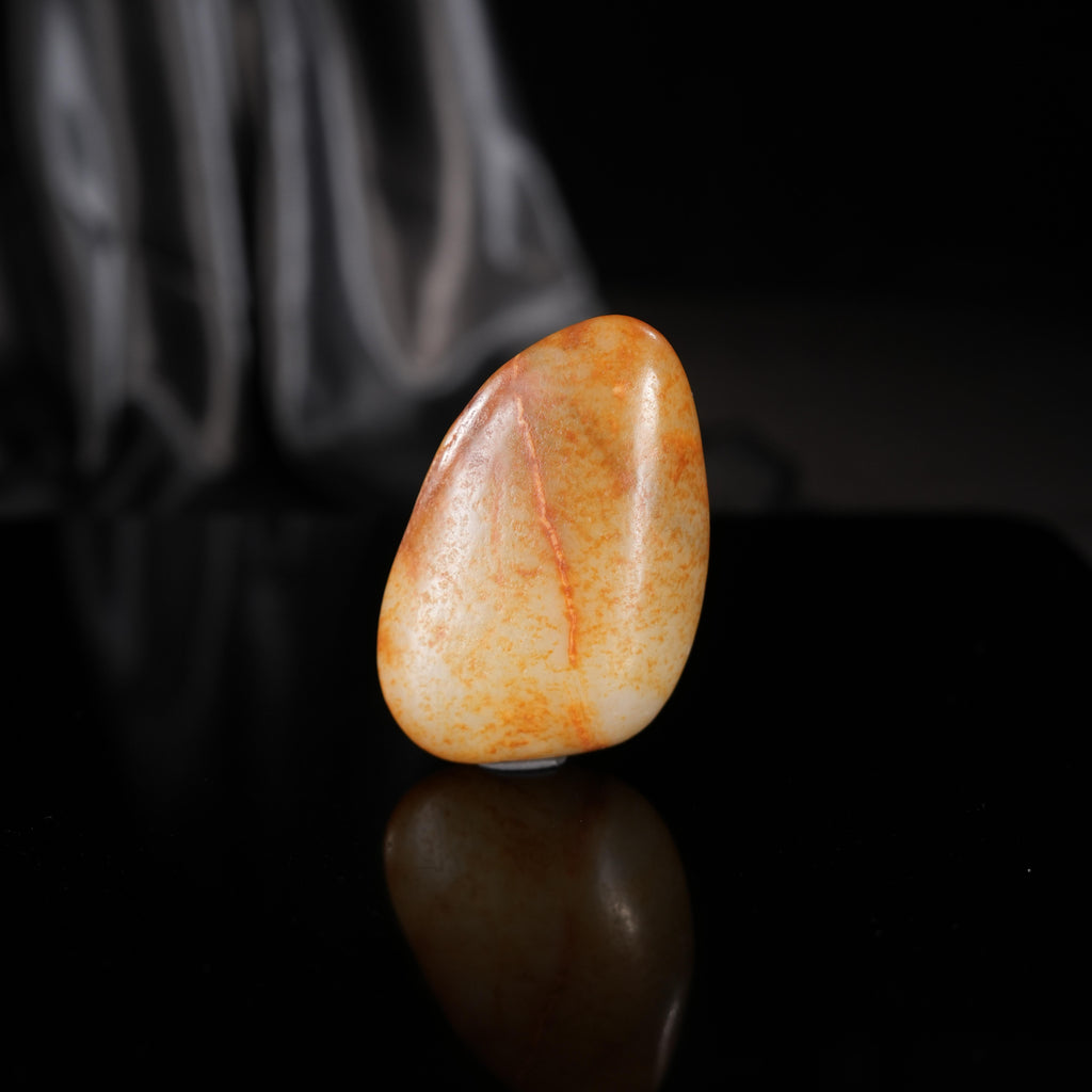 新疆和田玉“枫丝垂玉”洒金洒红皮籽料（yc450707）