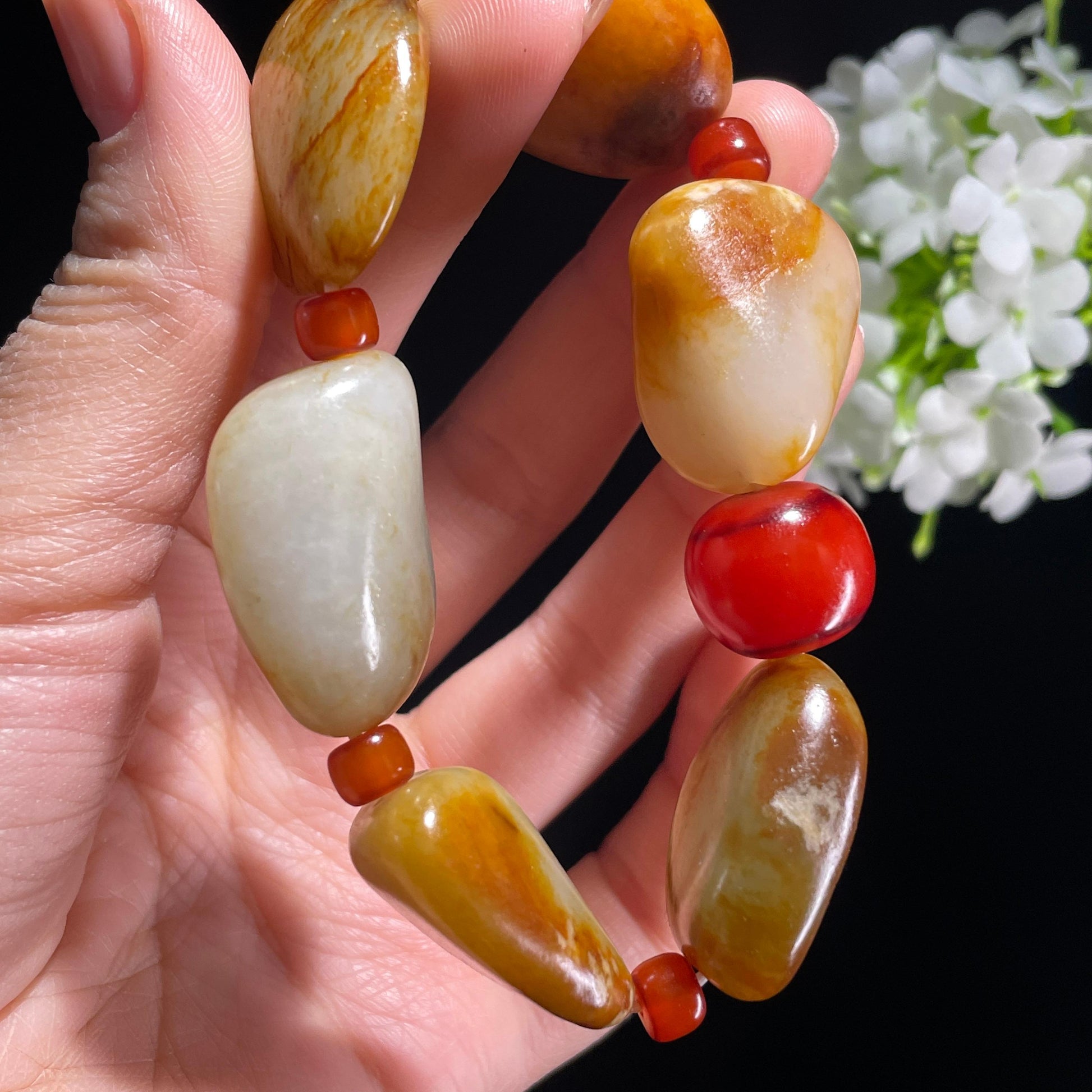 新疆和田玉天然原籽手串（yc381868）