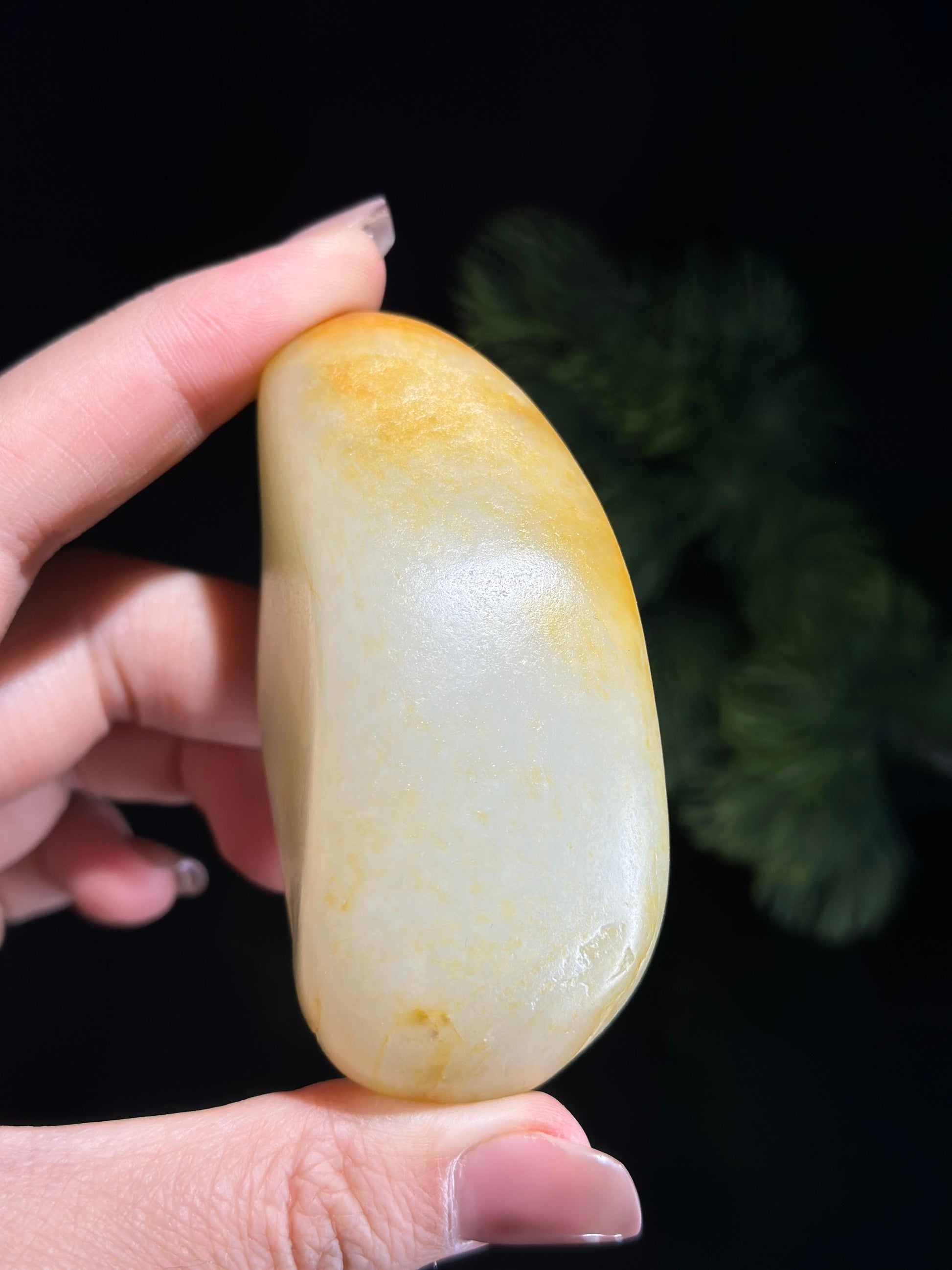 新疆和田玉收藏级白玉洒金皮籽料手把件（yc505126）