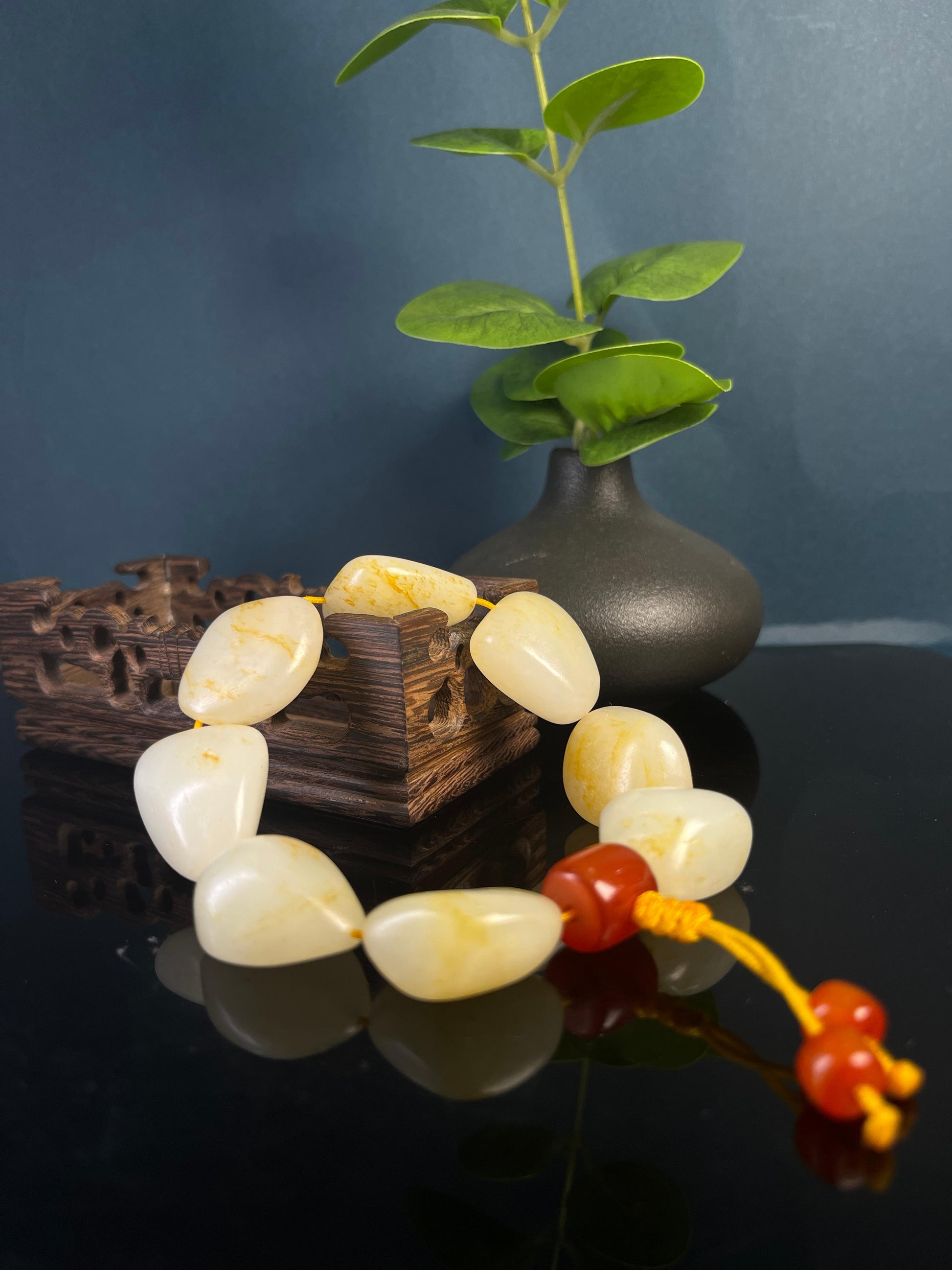 新疆和田玉洒金皮大籽白玉籽料原石手链（yc223469）