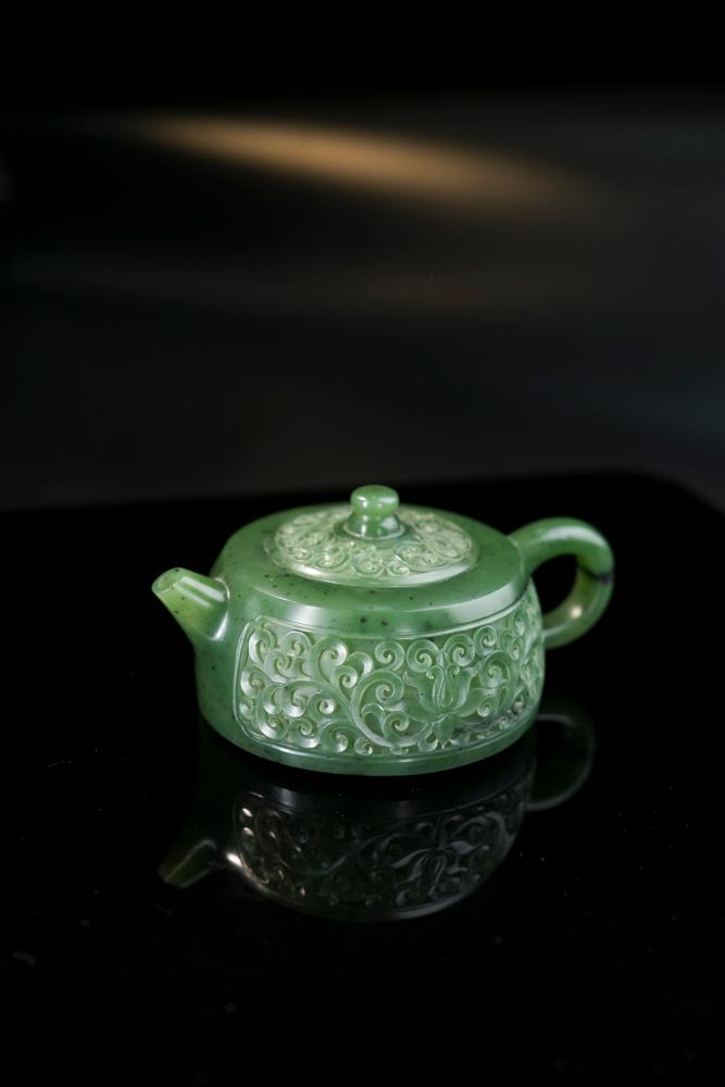 和田碧玉大师工铭刻茶壶（yc253287）