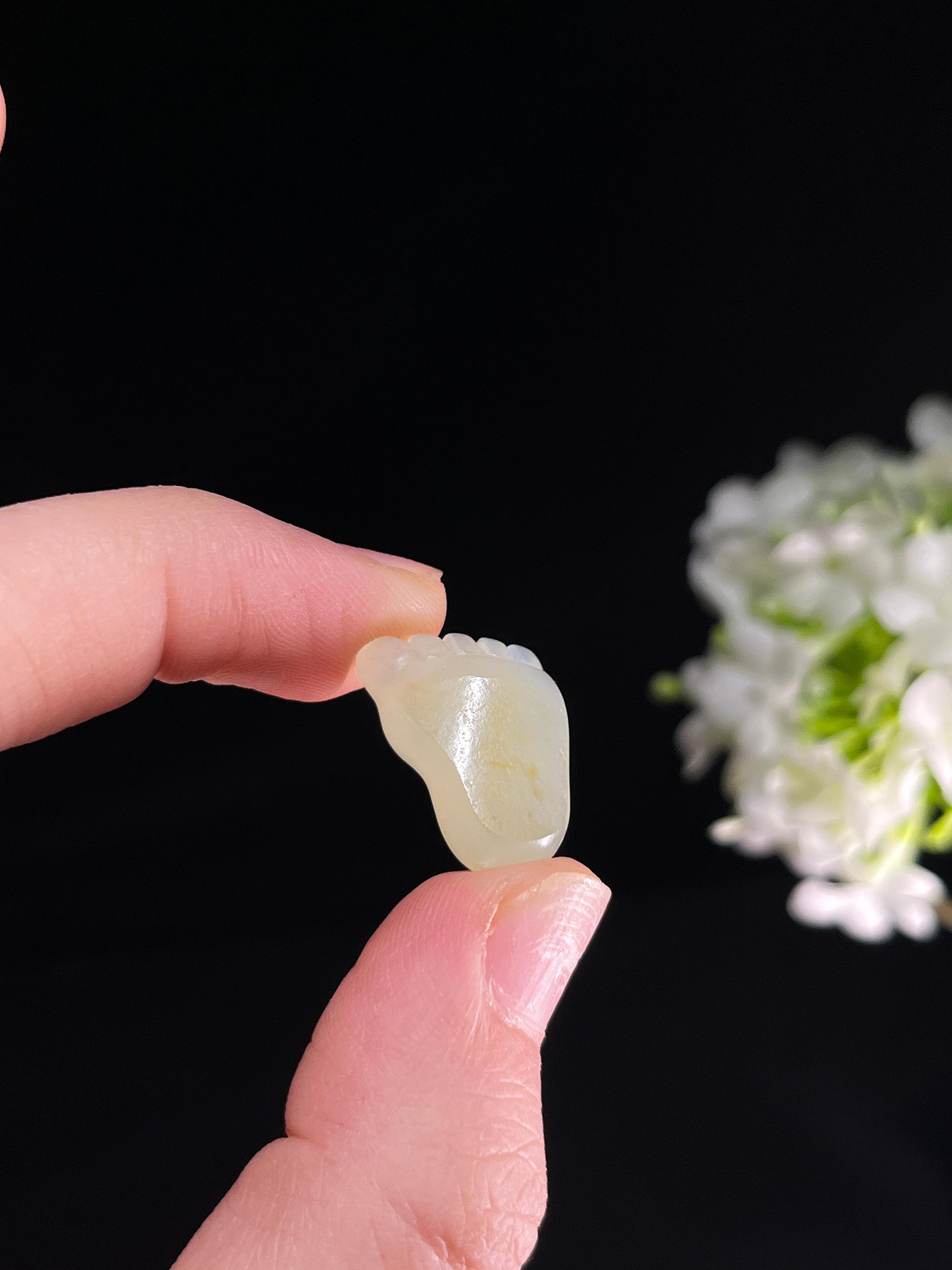 和田玉白玉“知足常乐”雕刻件（yc251754）