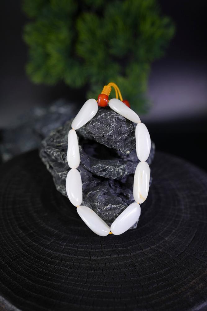 新疆和田玉高青白籽料手串（原籽无修）（yc229774）