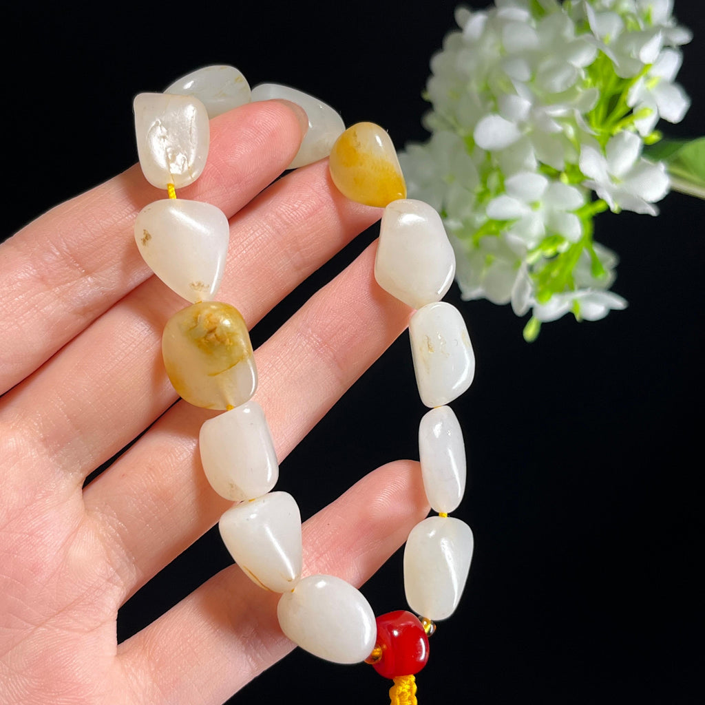 和田玉白玉洒金皮浅褐沁纹籽料原籽手串（yc347483）