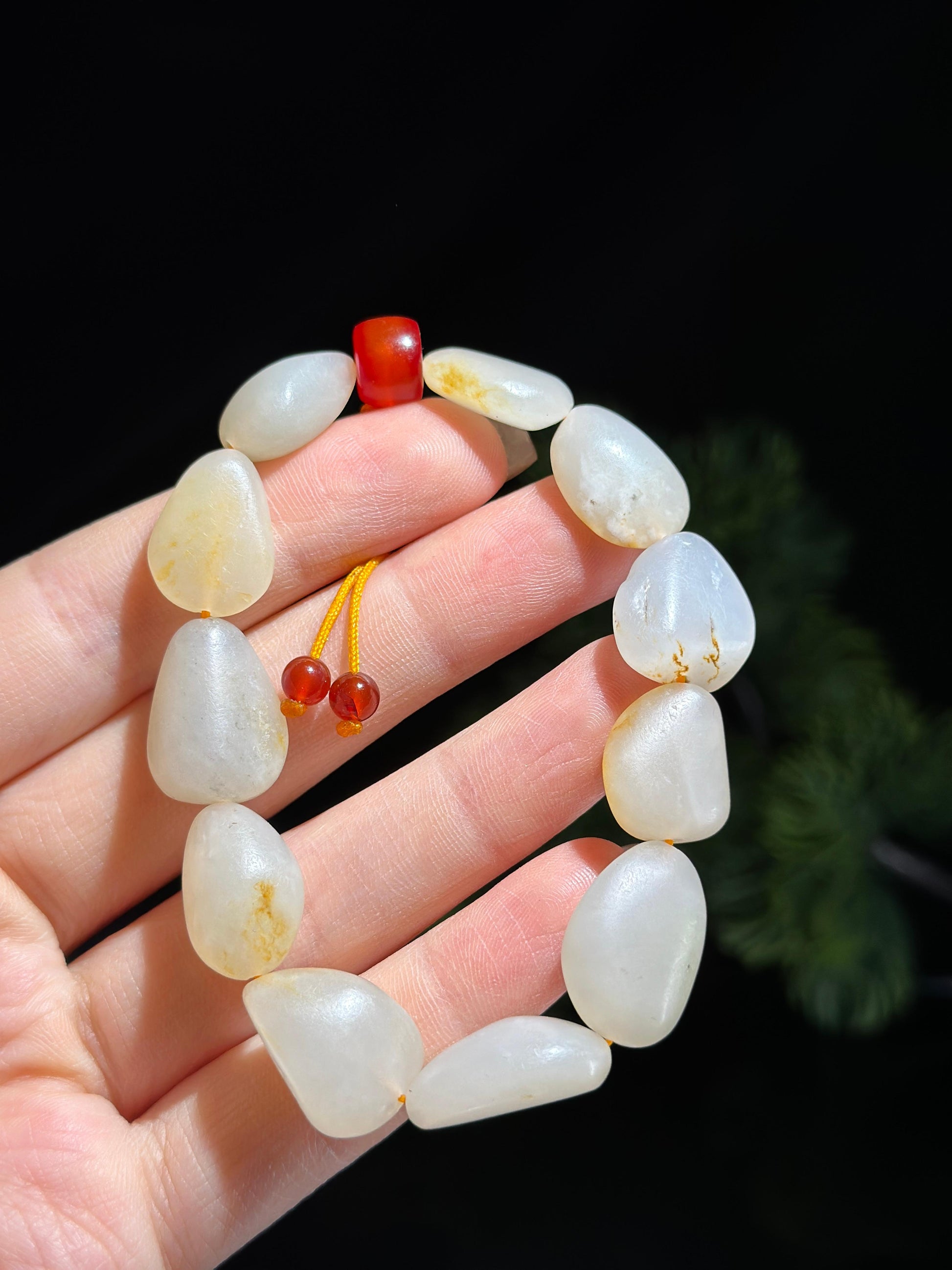 新疆和田玉白玉洒金皮原籽手串（11颗）（yc523416）