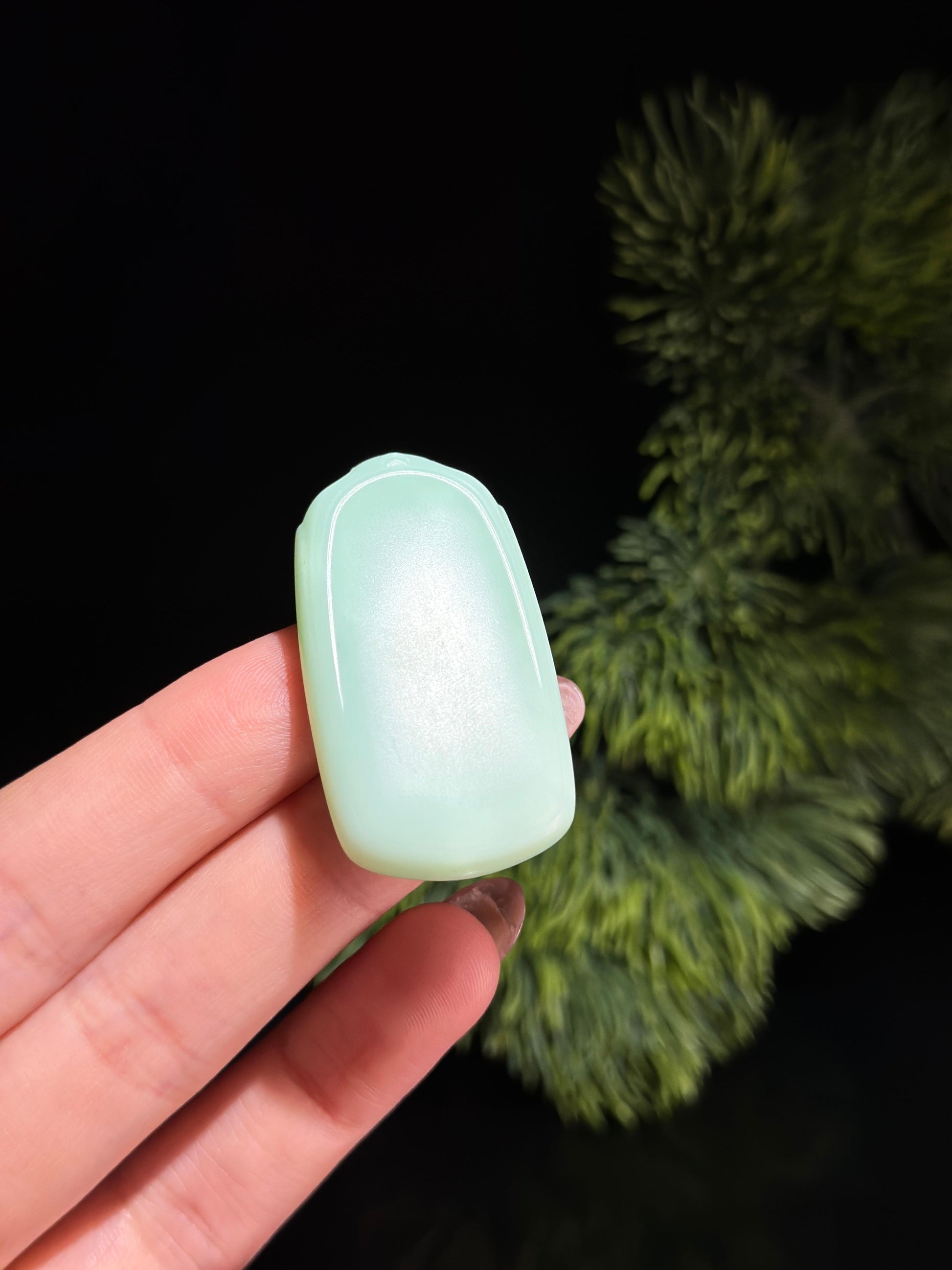 和田玉薄荷绿小无事牌（yc496622）