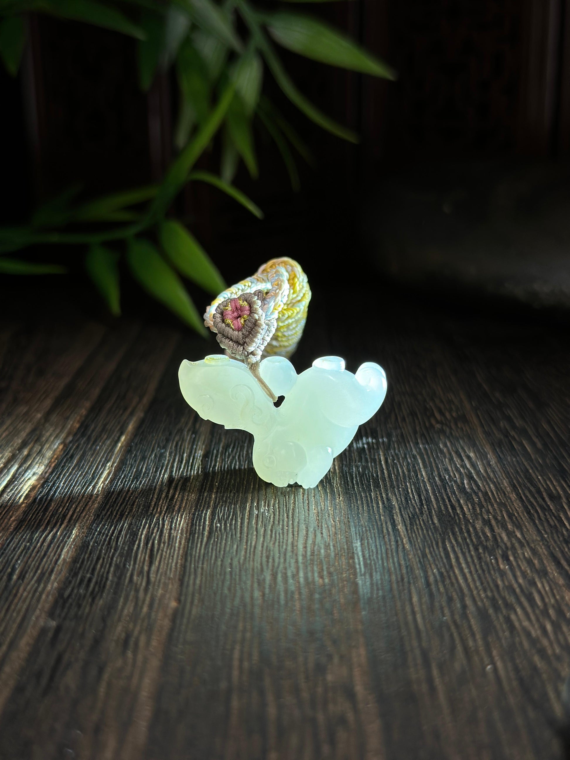 新疆和田玉白玉籽料貔貅挂件（yc712292）