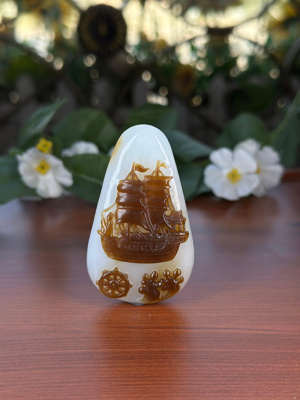 和田玉精品糖白一帆风顺俏色雕挂件（yc707307）