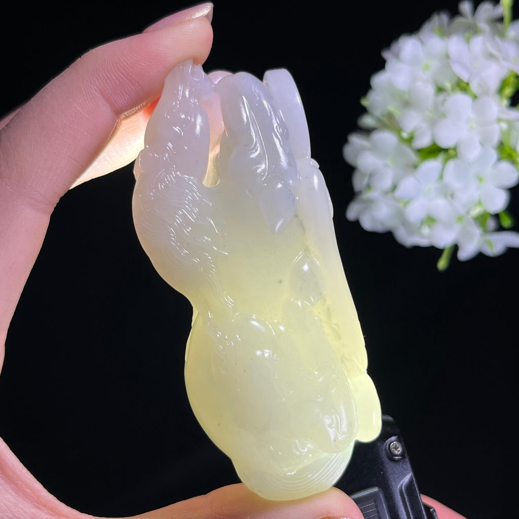 和田玉白玉籽料“白瑶驰息”雕刻摆件（yc303454）