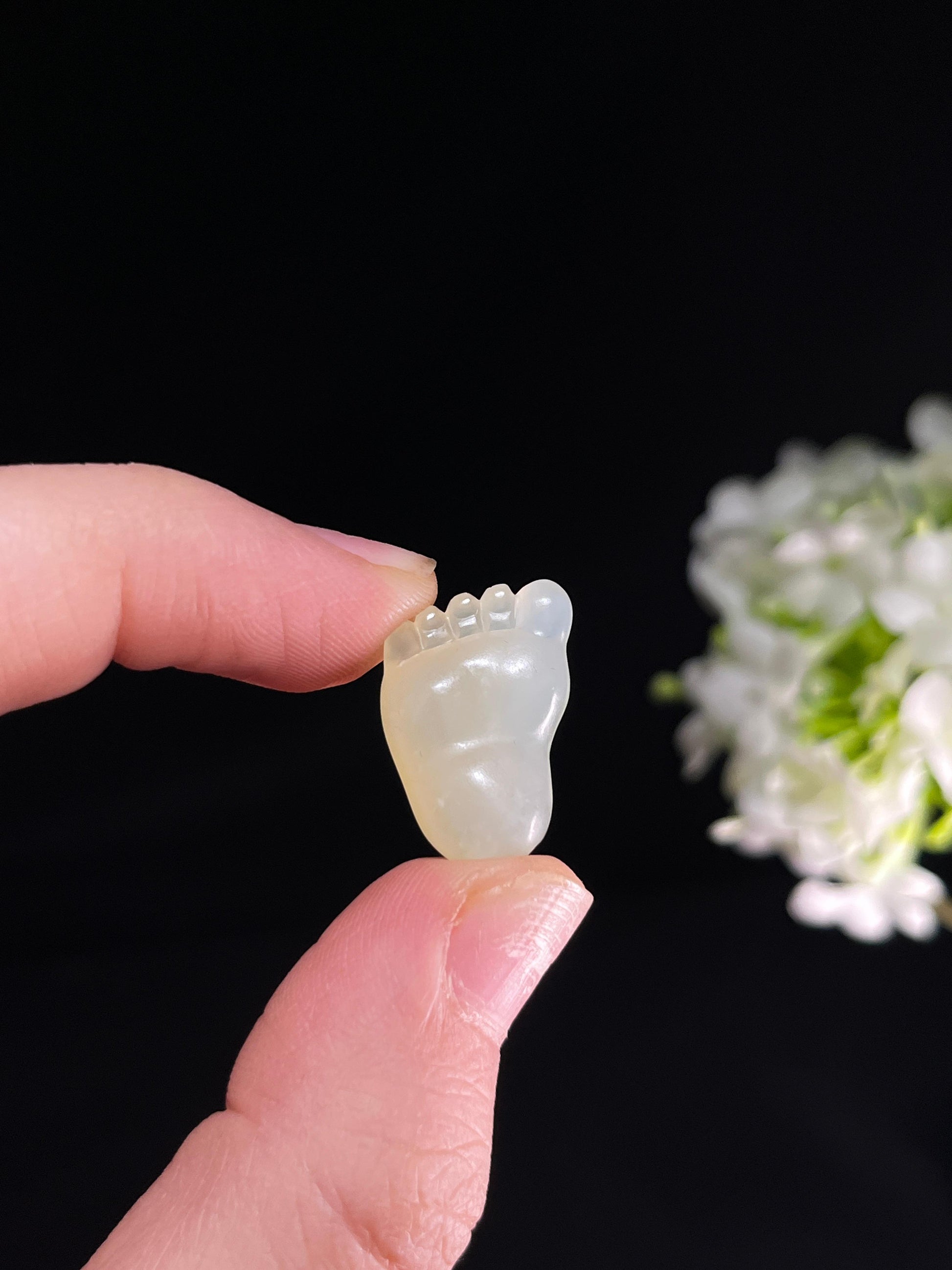 和田玉白玉“知足常乐”雕刻件（yc251754）