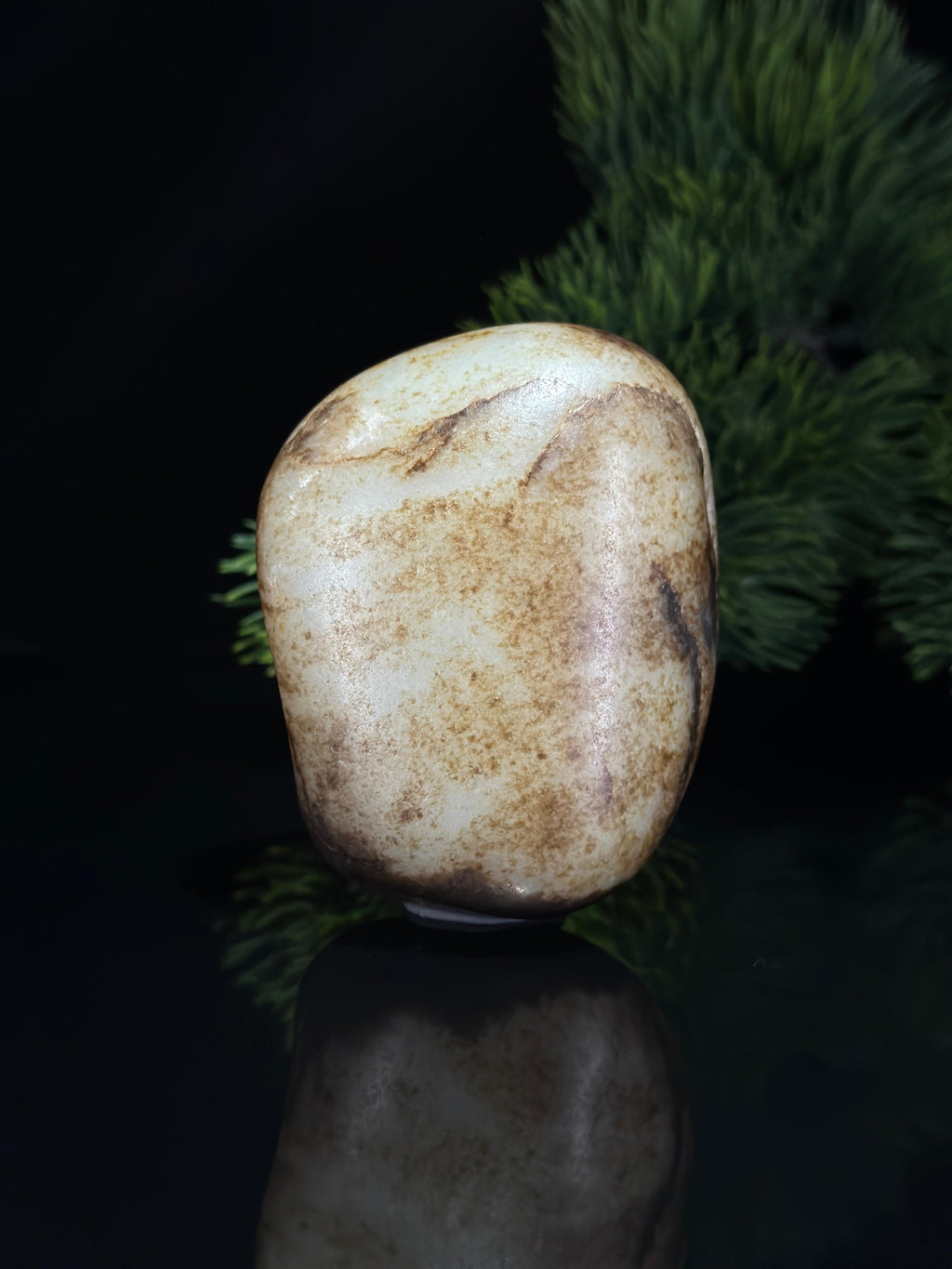 新疆和田玉珍品白玉通体秋梨皮籽料手把件（yc697587）