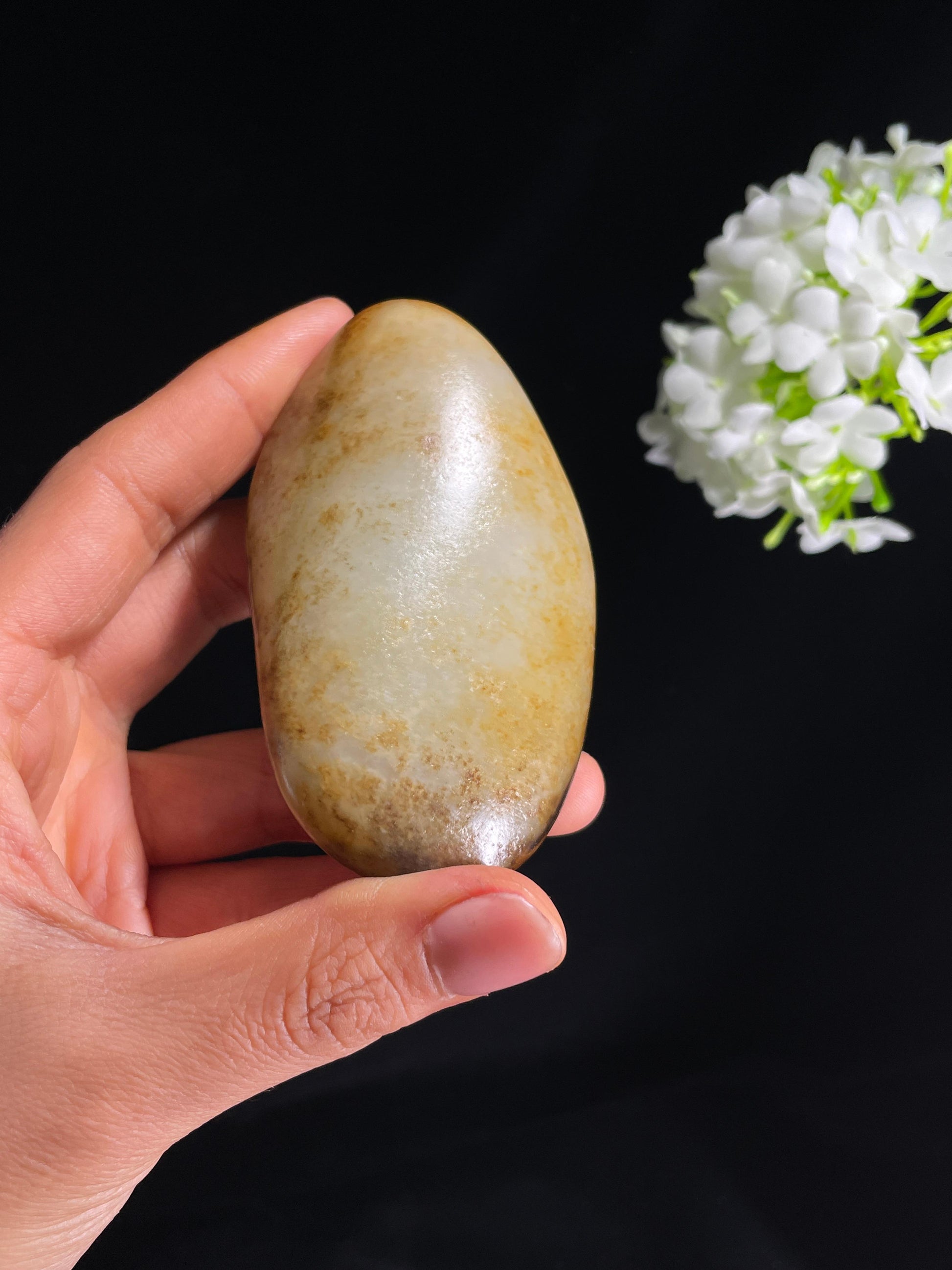 和田玉秋梨皮洒金皮籽料原石（yc265000）