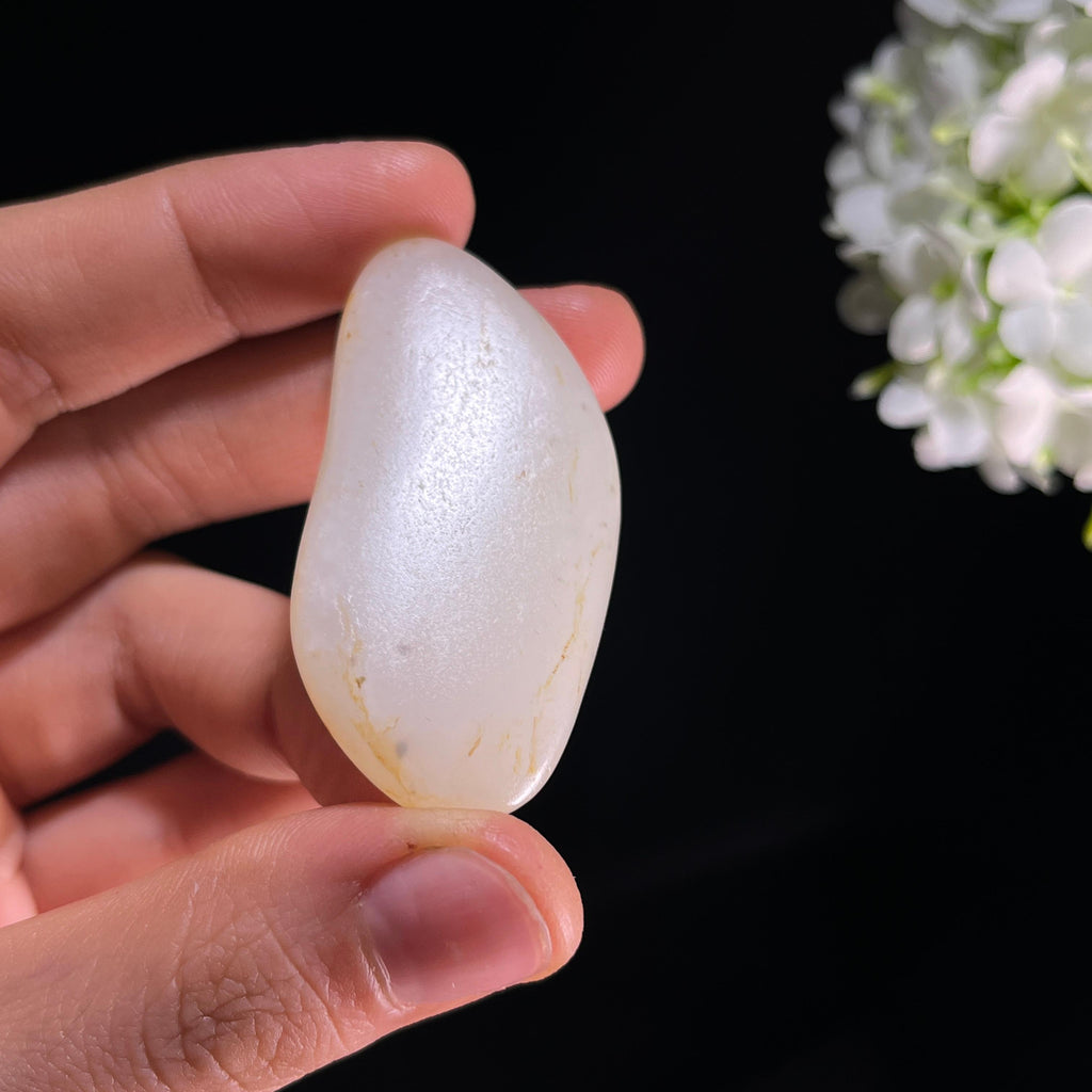和田玉白玉“星子落雪”洒金皮籽料（yc350517）